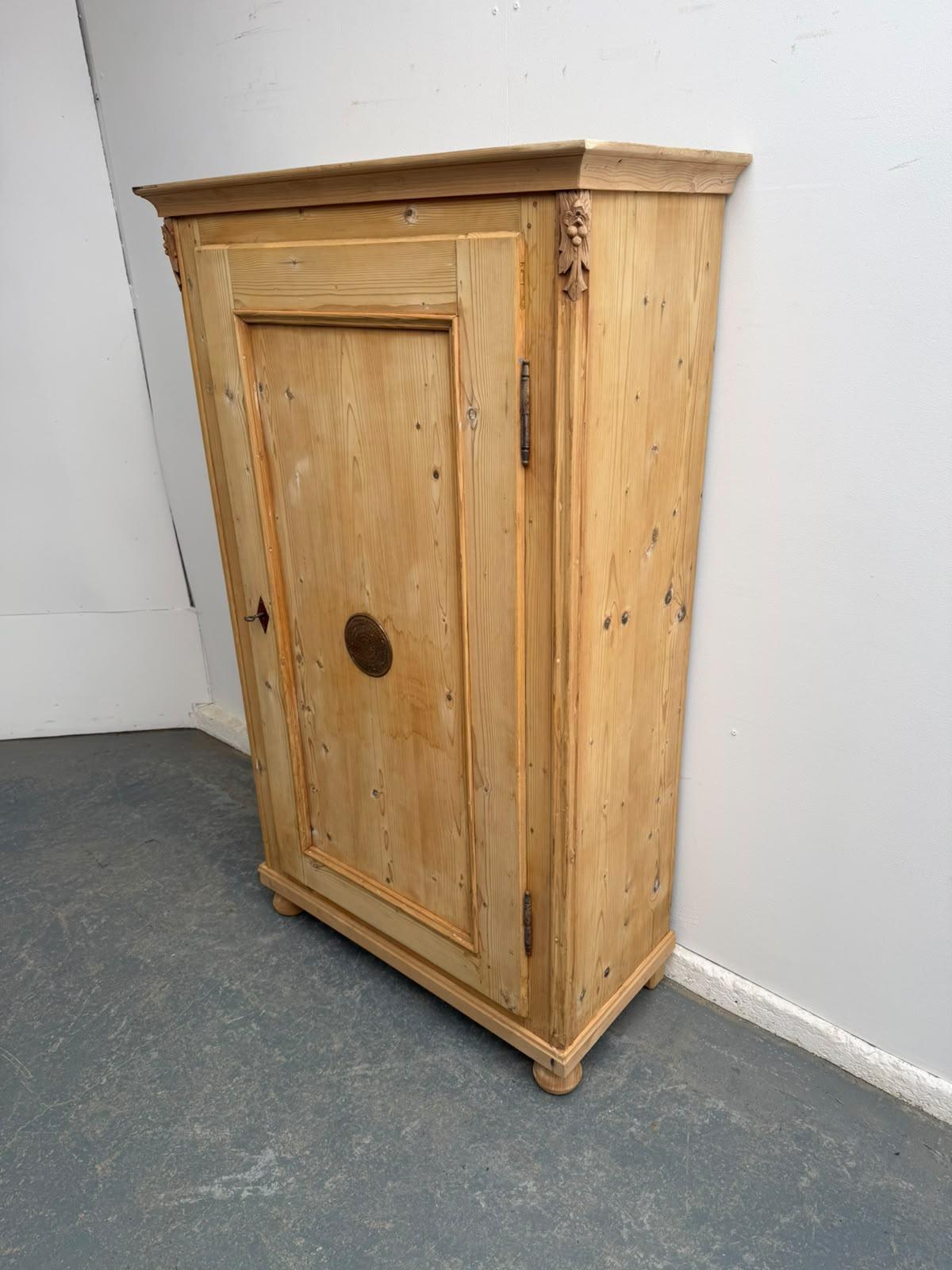 Fabulous Victorian Antique Pine 1 Door 1 Drawer Kitchen Cupboard to wax / paint (1 of 12) Fabulous Victorian Antique Pine 1 Door 1 Drawer Kitchen Cupboard to wax / paint (1 of 12)