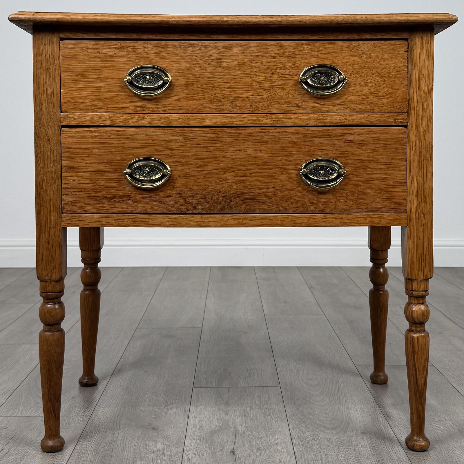 Antique 20th Century Small Golden Oak Chest of Drawers (1 of 11) Antique 20th Century Small Golden Oak Chest of Drawers (1 of 11)