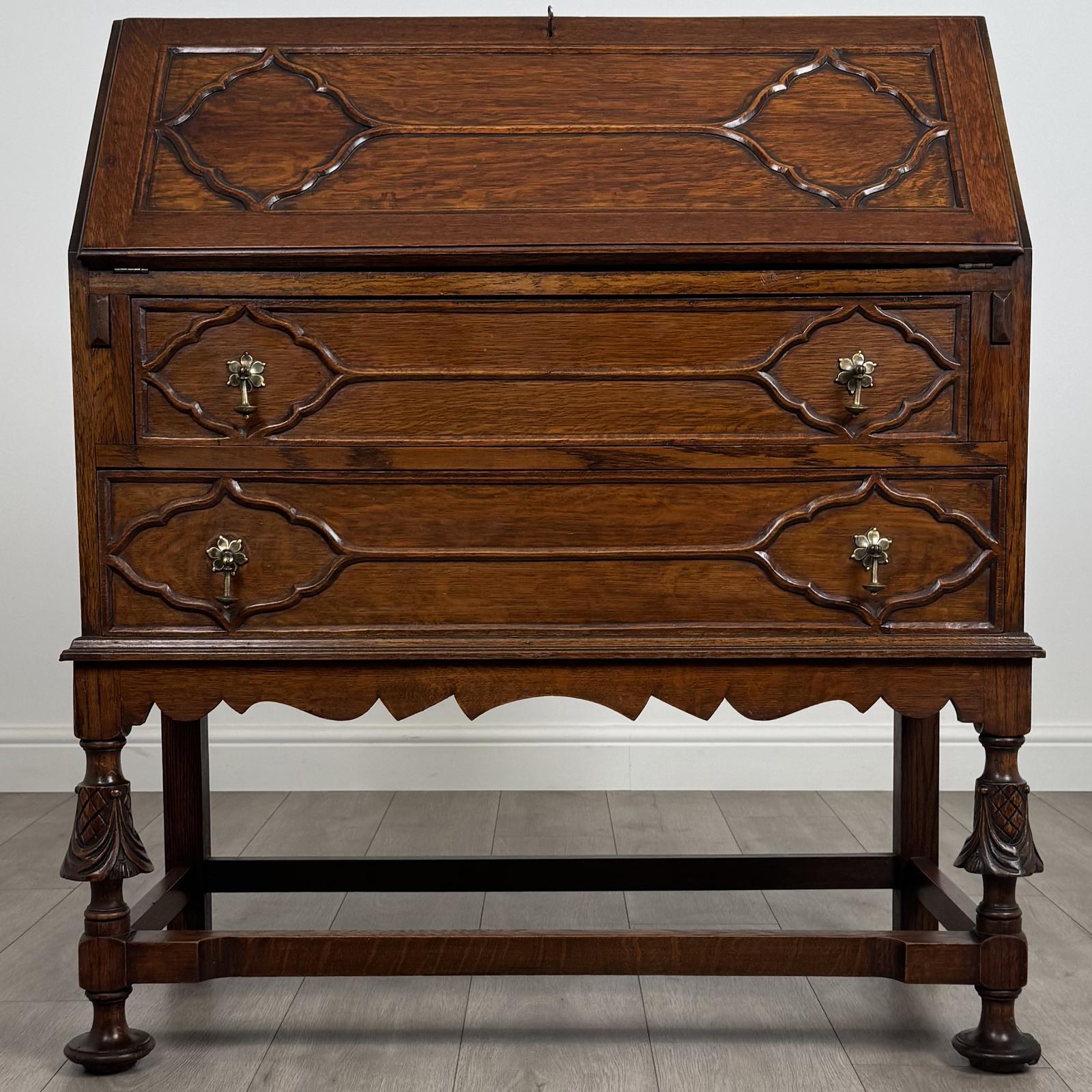 Antique 20th Century Jacobean Revival Style Bureau In Oak (1 of 13)