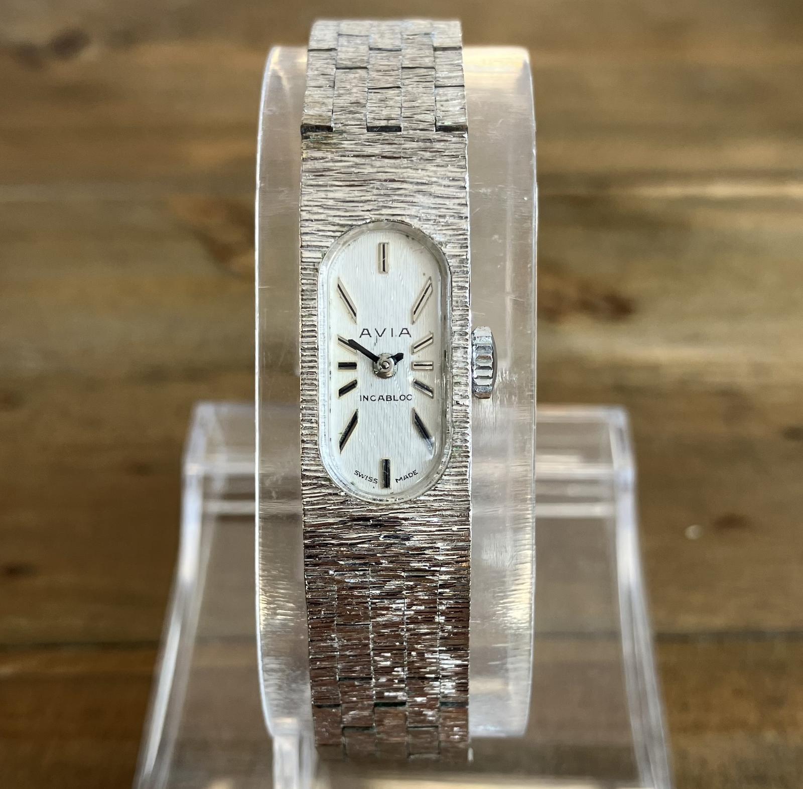 AVIA Ladies Manual Wind Watch | 1970s (1 of 9)