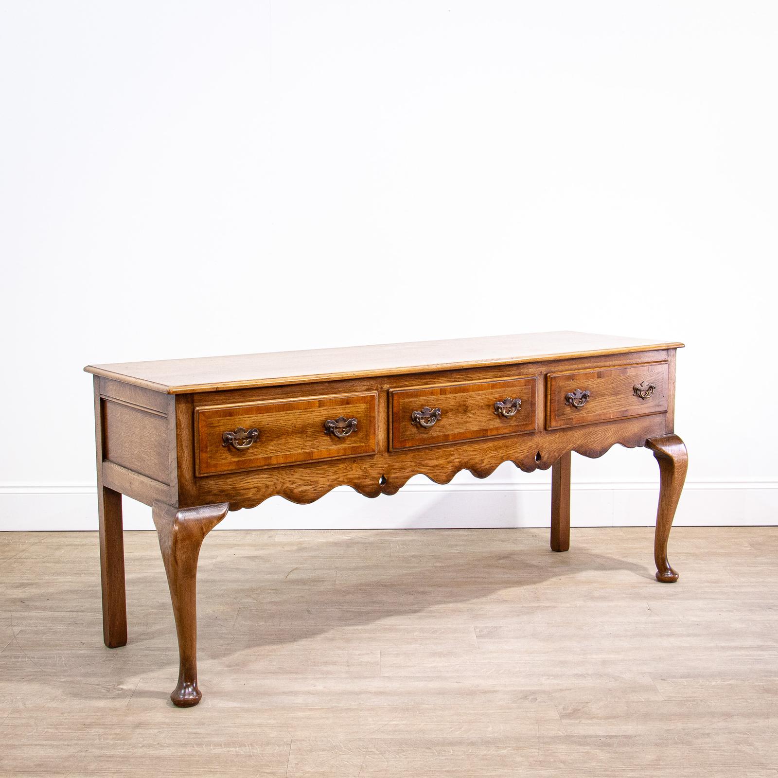 Mid Century Oak Dresser Base in Georgian Style (1 of 10) Mid Century Oak Dresser Base in Georgian Style (1 of 10)