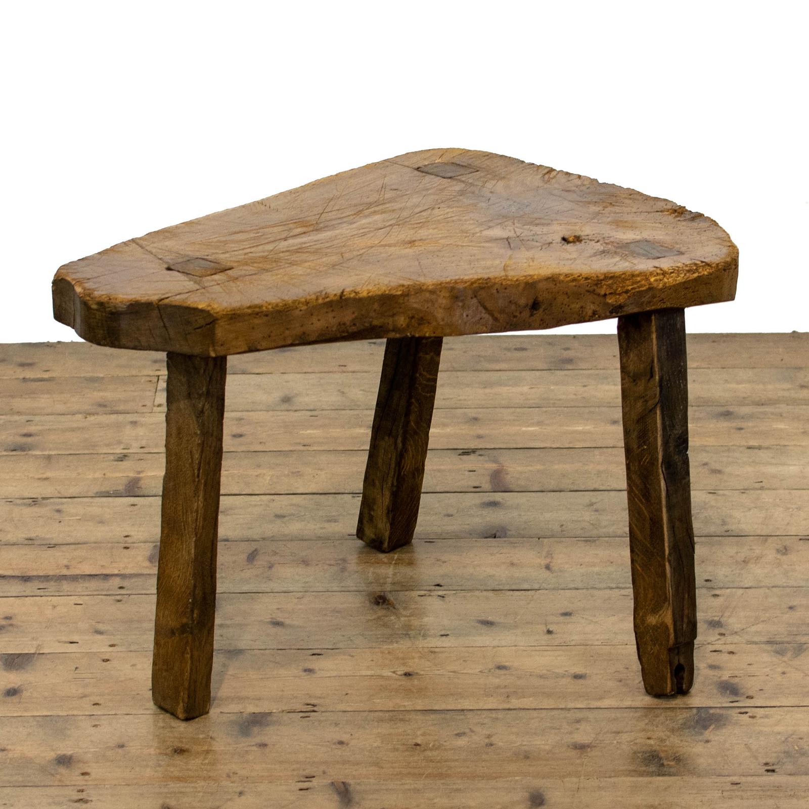 Rustic Sheep Shearing Stool (1 of 8) Rustic Sheep Shearing Stool (1 of 8)