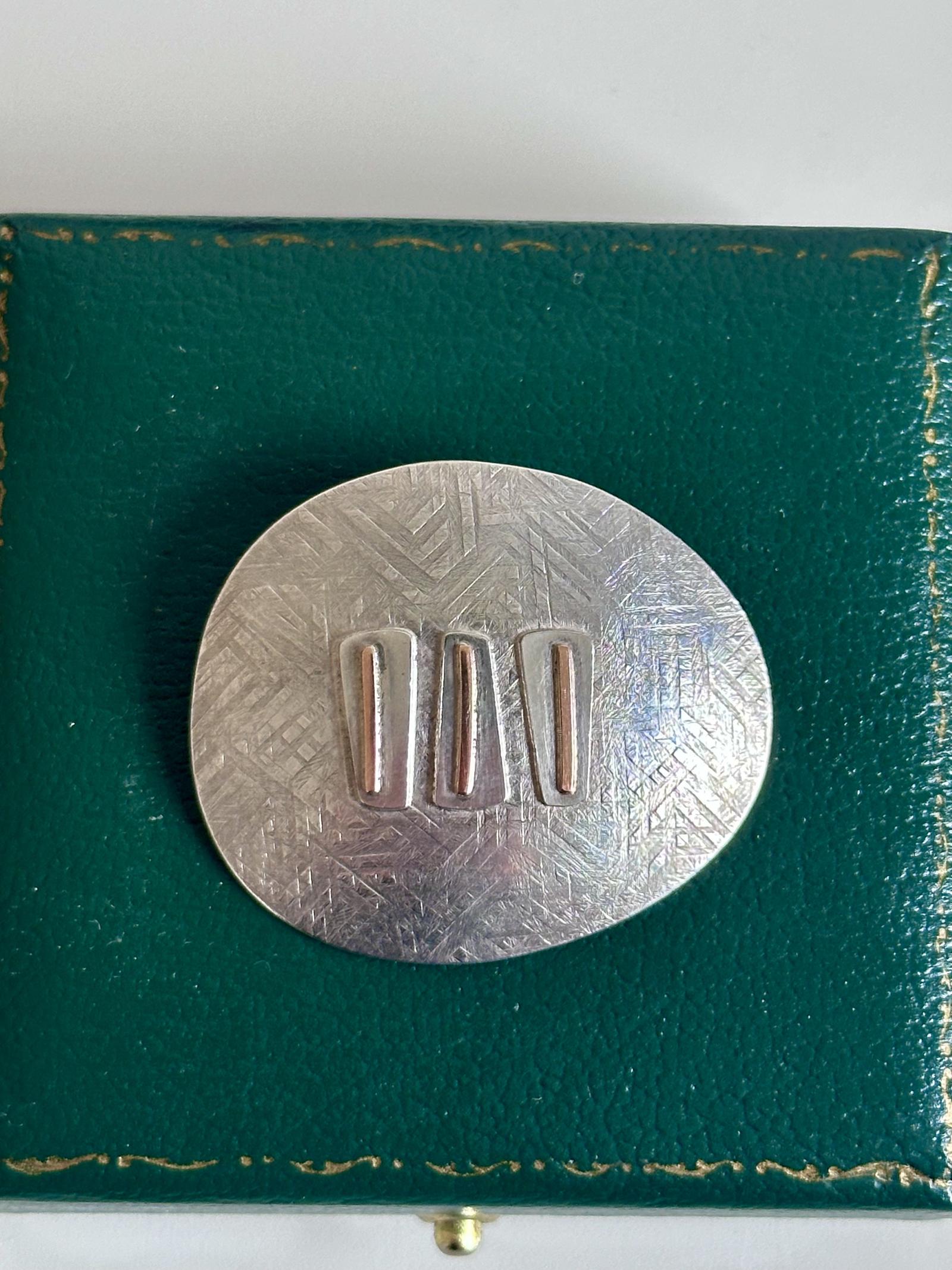 Vintage Silver & Gold Abstract Brooch (1 of 6) Vintage Silver & Gold Abstract Brooch (1 of 6)