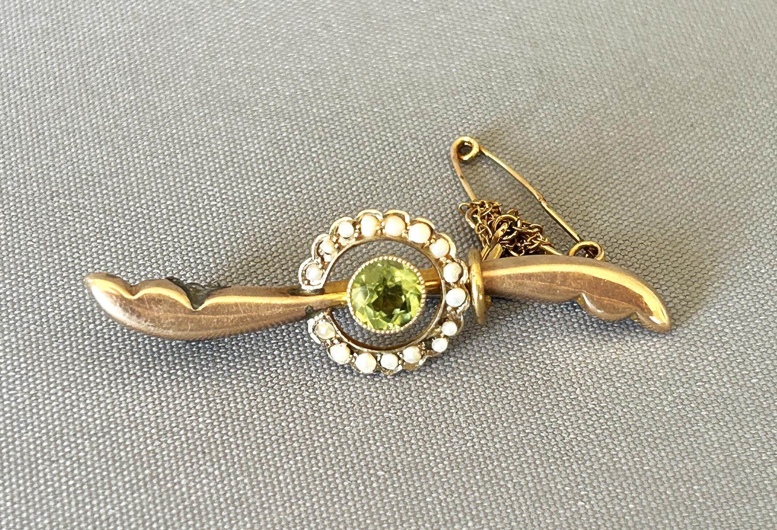 Edwardian Art Nouveau 9ct Gold Bar Brooch (1 of 6)