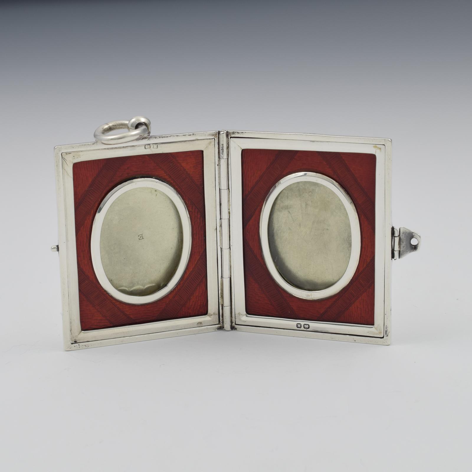 Fine Victorian Silver & Enamel Travelling / Pocket Double Photograph Frame (1 of 12) Fine Victorian Silver & Enamel Travelling / Pocket Double Photograph Frame (1 of 12)