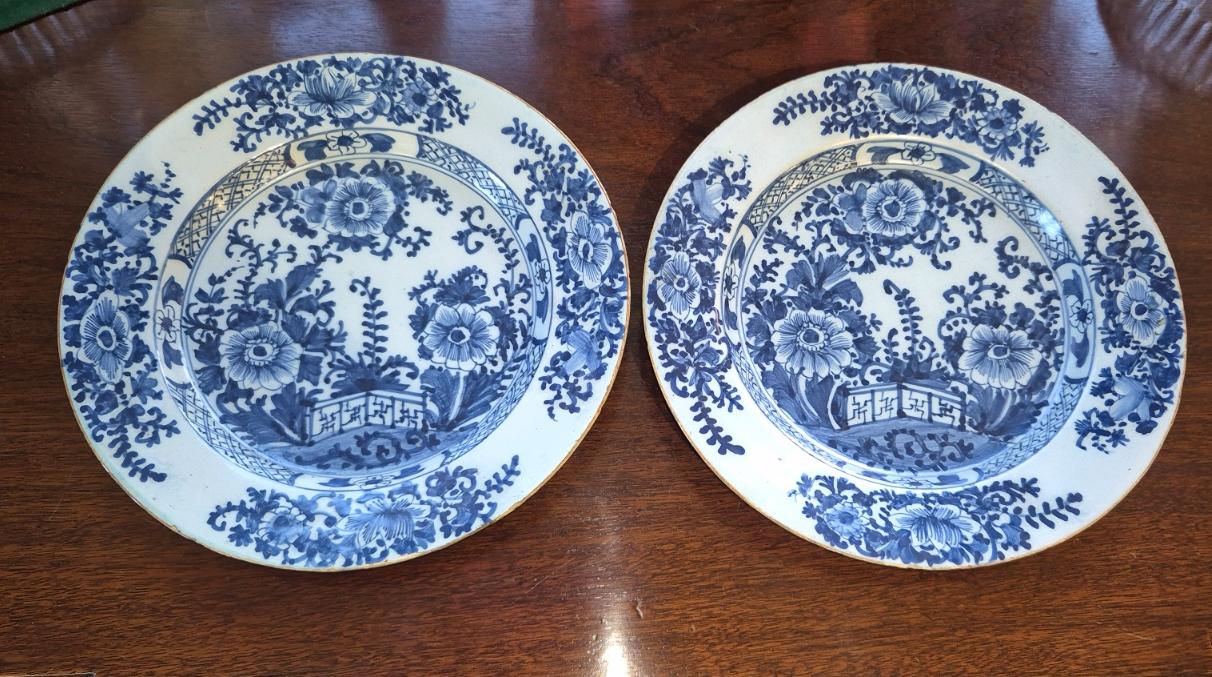 Fine Pair of Blue & White Delft Plates (1 of 6)