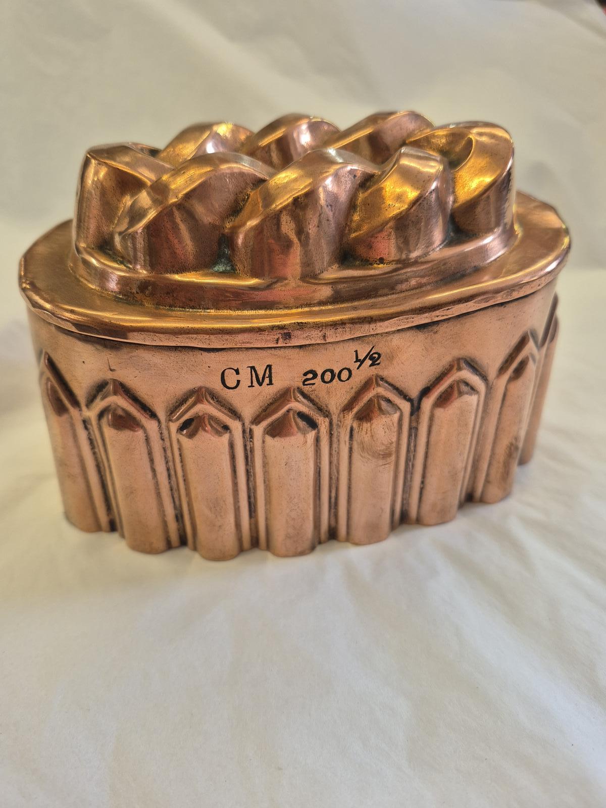 Charming Victorian Copper Jelly Mould (1 of 6)