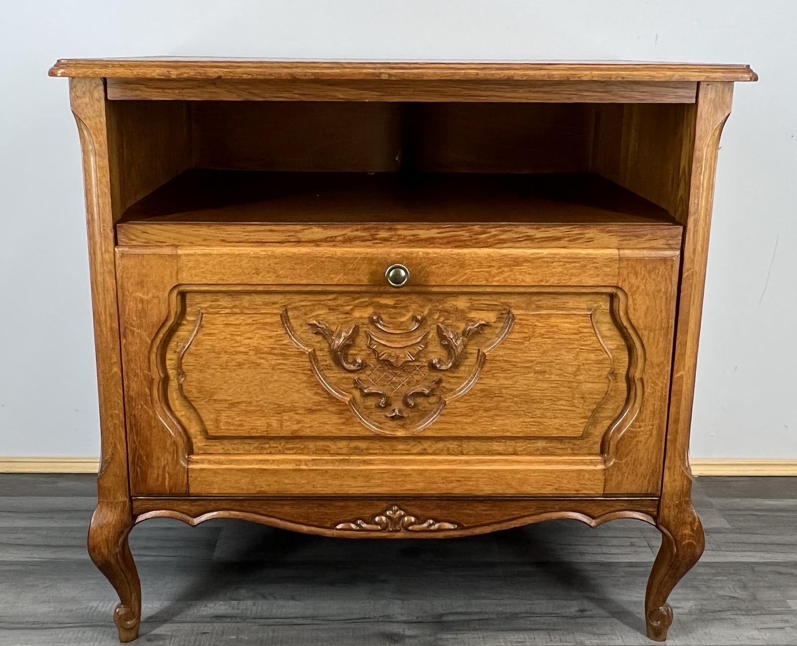 Cabinet Vintage French Style Storage Sideboard Carved Cupboard (1 of 14) Cabinet Vintage French Style Storage Sideboard Carved Cupboard (1 of 14)
