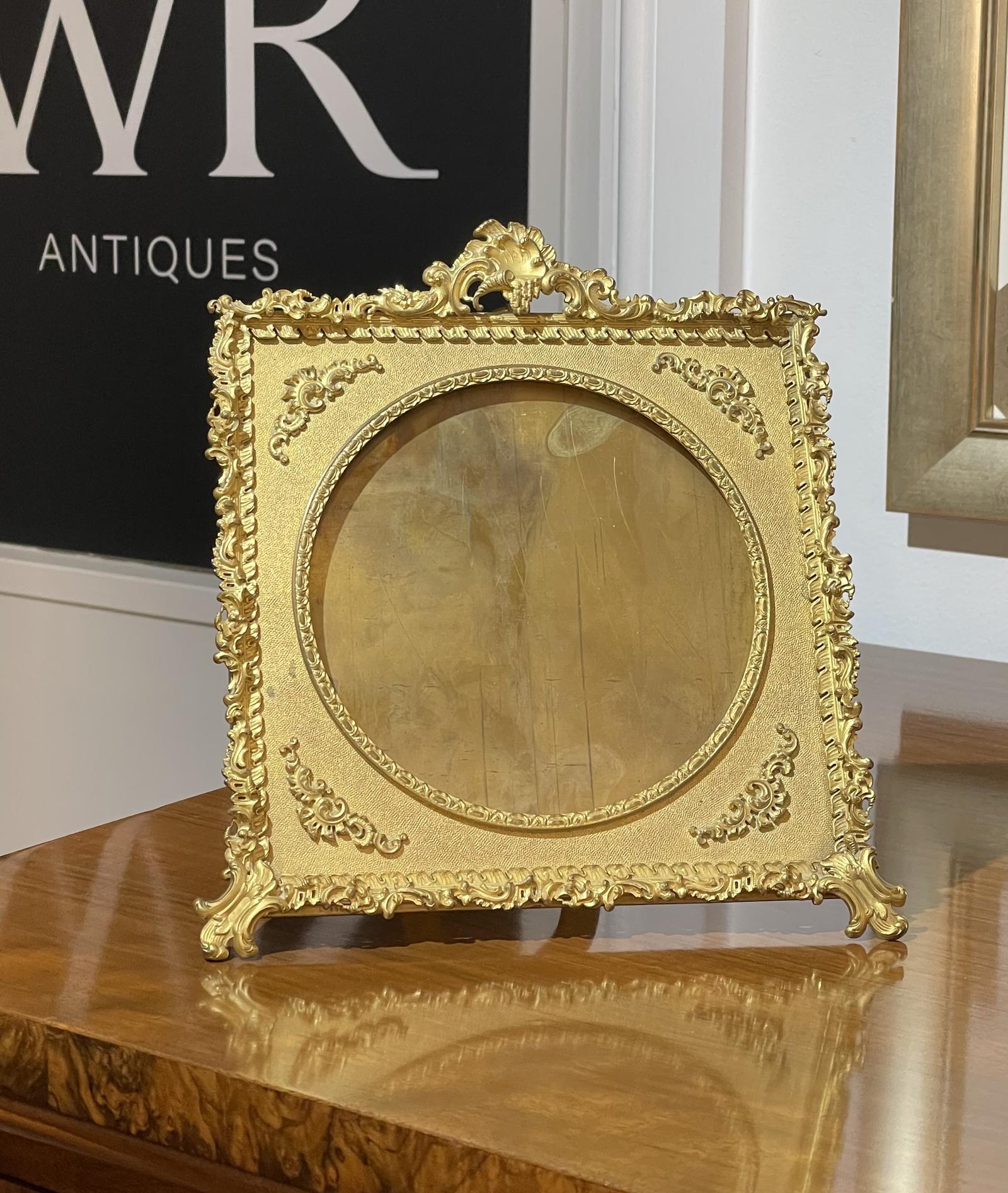 French Gilt Bronze Photograph Frame (1 of 8) French Gilt Bronze Photograph Frame (1 of 8)