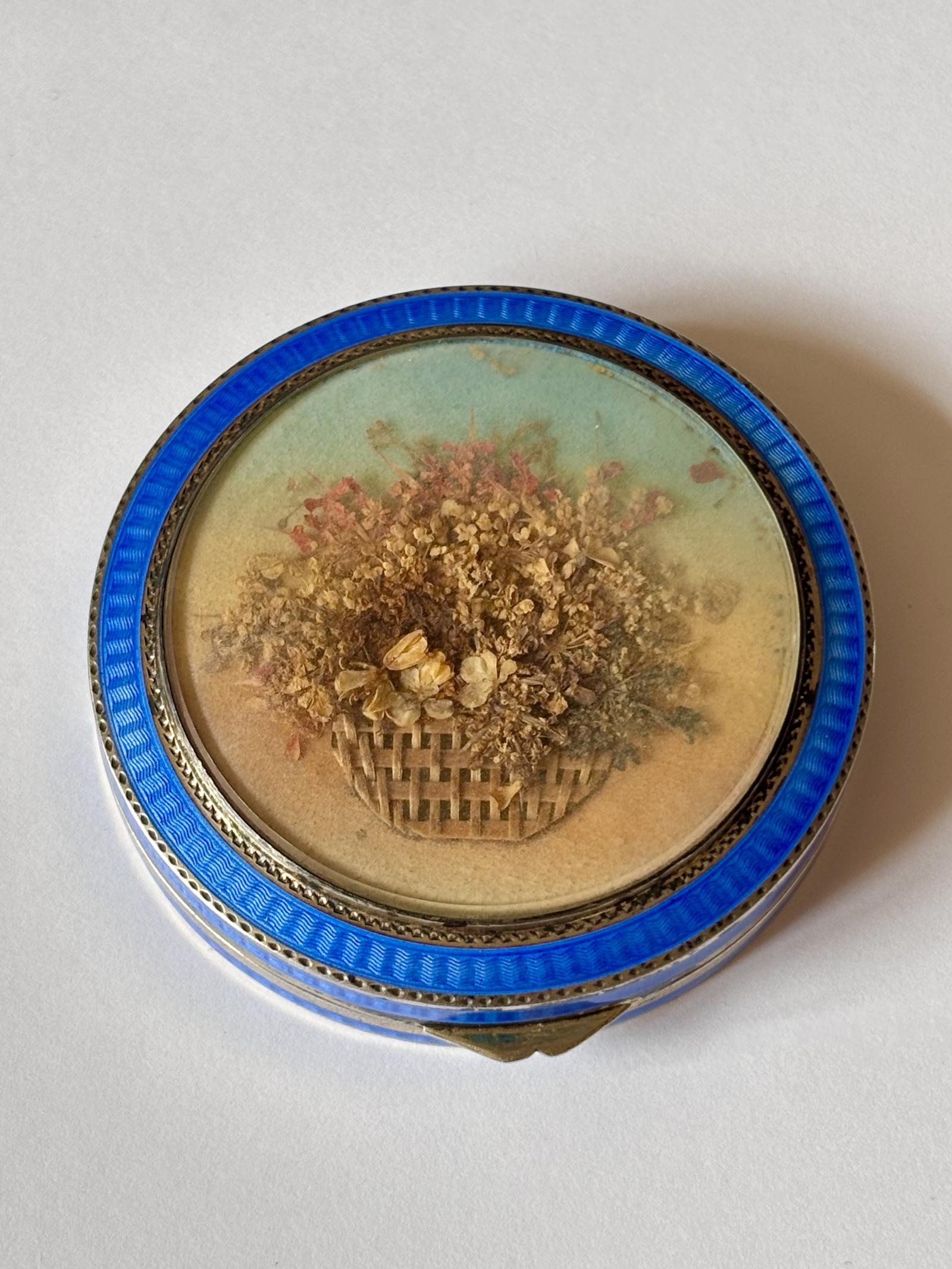 Continental Art Deco Solid Silver Guilloche Enamel Compact Case (1 of 10) Continental Art Deco Solid Silver Guilloche Enamel Compact Case (1 of 10)