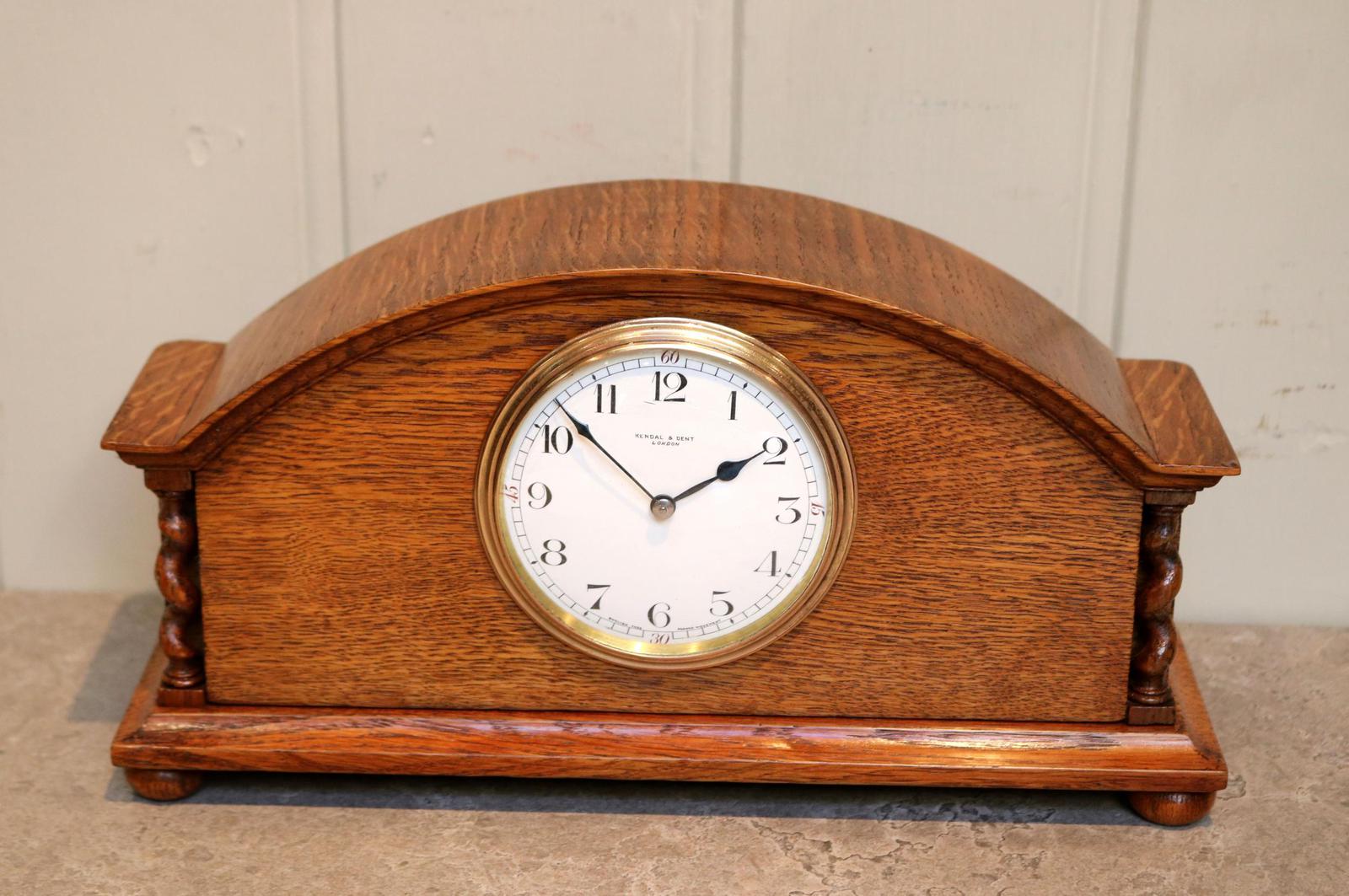 Small Oak Mantel Clock (1 of 10) Small Oak Mantel Clock (1 of 10)