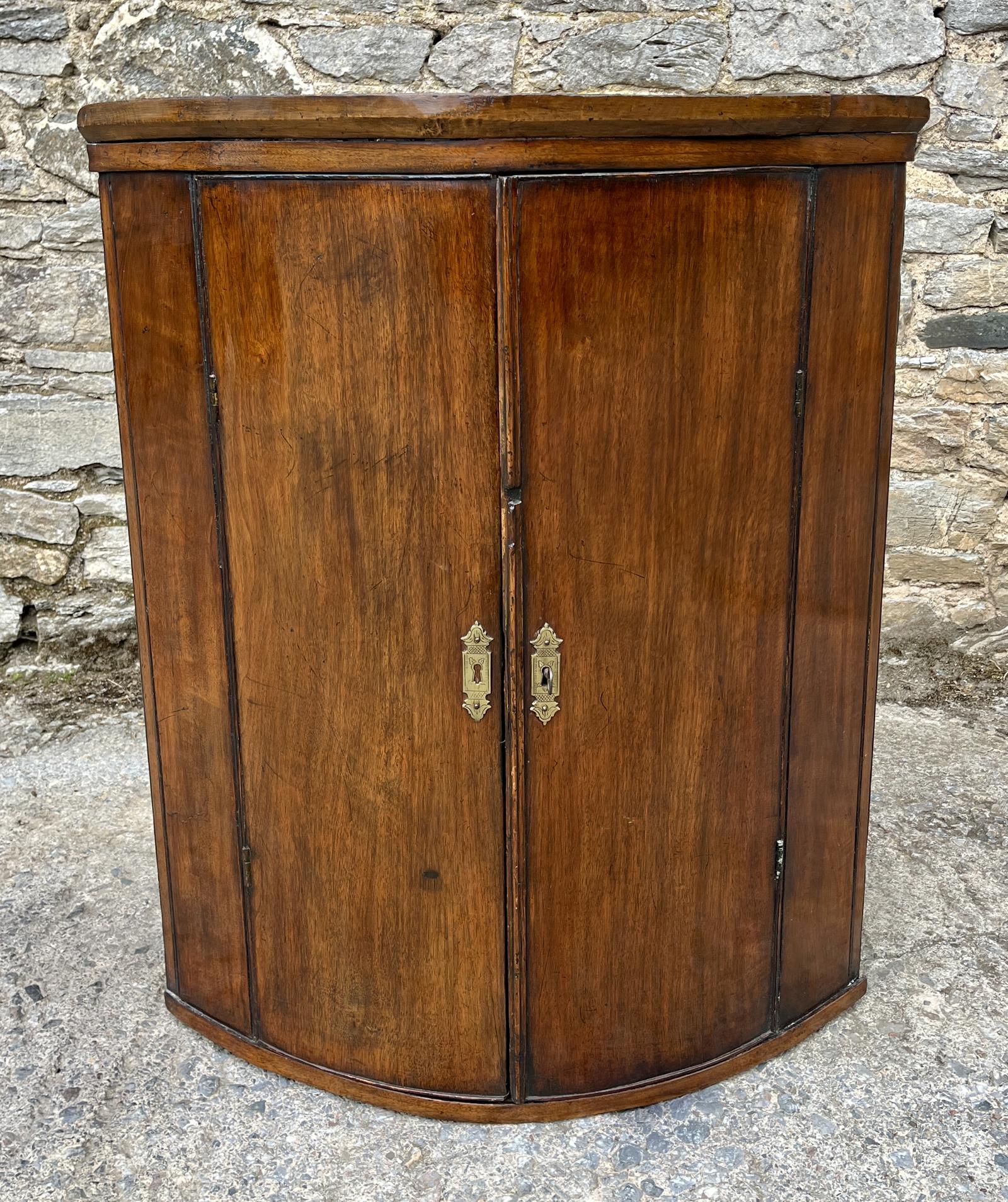 Georgian Mahogany Hanging Corner Cupboard (1 of 14) Georgian Mahogany Hanging Corner Cupboard (1 of 14)