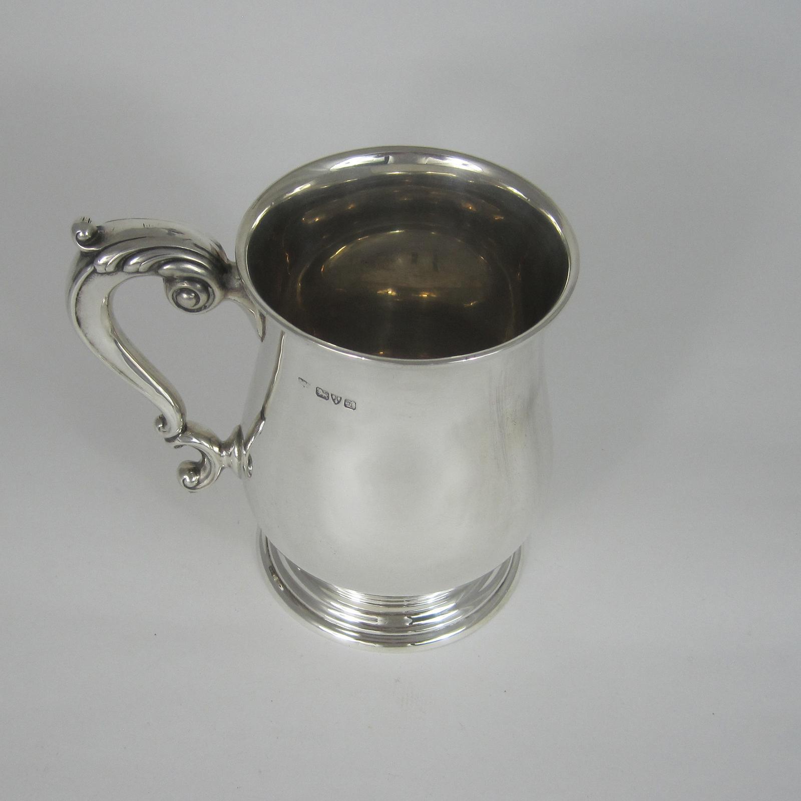 Edwardian Chester Silver Pint Size Mug (1 of 5) Edwardian Chester Silver Pint Size Mug (1 of 5)