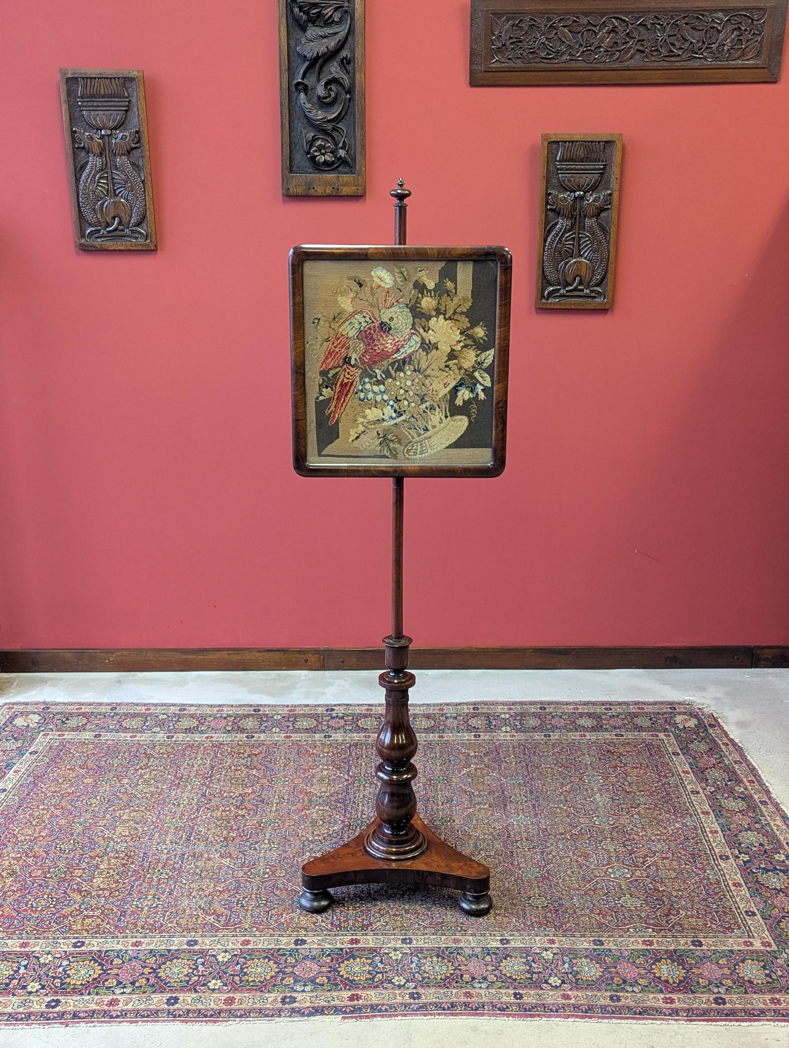 Antique Regency Mahogany Parrot Tapestry Pole Screen c.1820 (1 of 10) Antique Regency Mahogany Parrot Tapestry Pole Screen c.1820 (1 of 10)