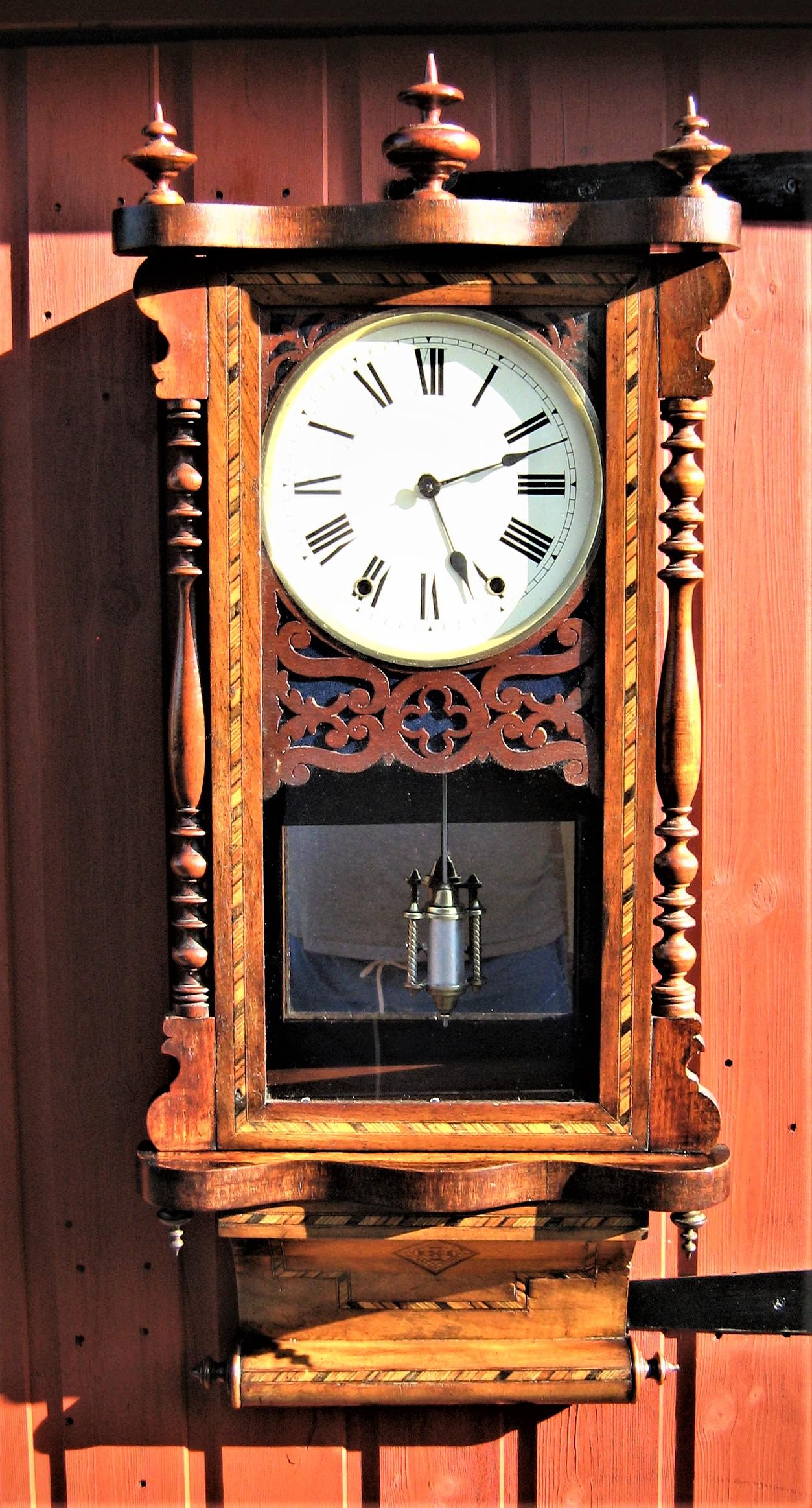 Late 1870’s Anglo-American Striking Wall Clock (1 of 6) Late 1870’s Anglo-American Striking Wall Clock (1 of 6)