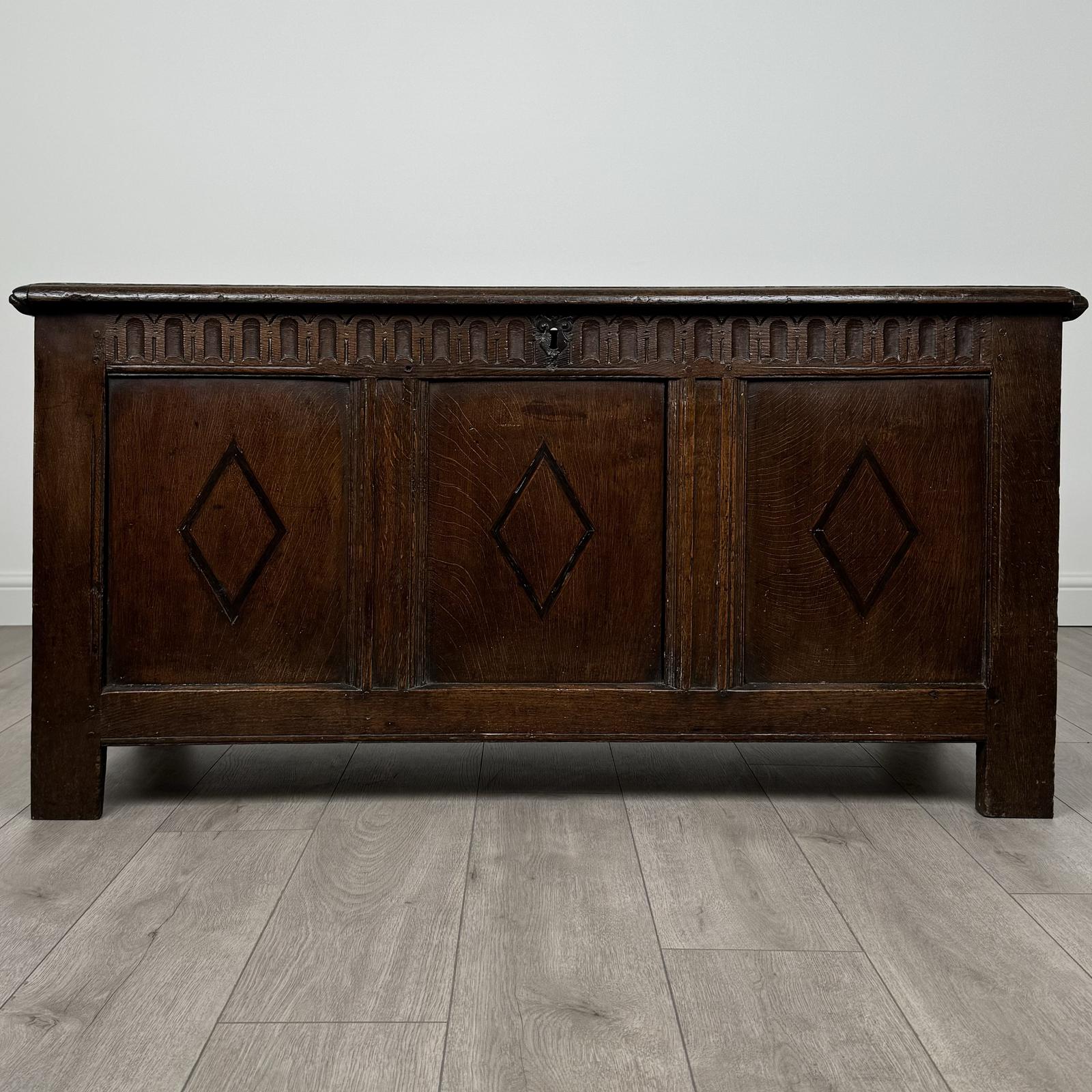 Antique 18th Century Good Quality Coffer in Oak (1 of 10) Antique 18th Century Good Quality Coffer in Oak (1 of 10)