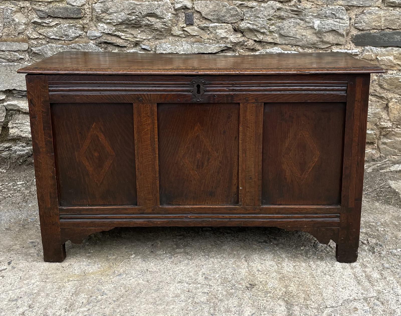 18th Century Oak Coffer (1 of 13) 18th Century Oak Coffer (1 of 13)