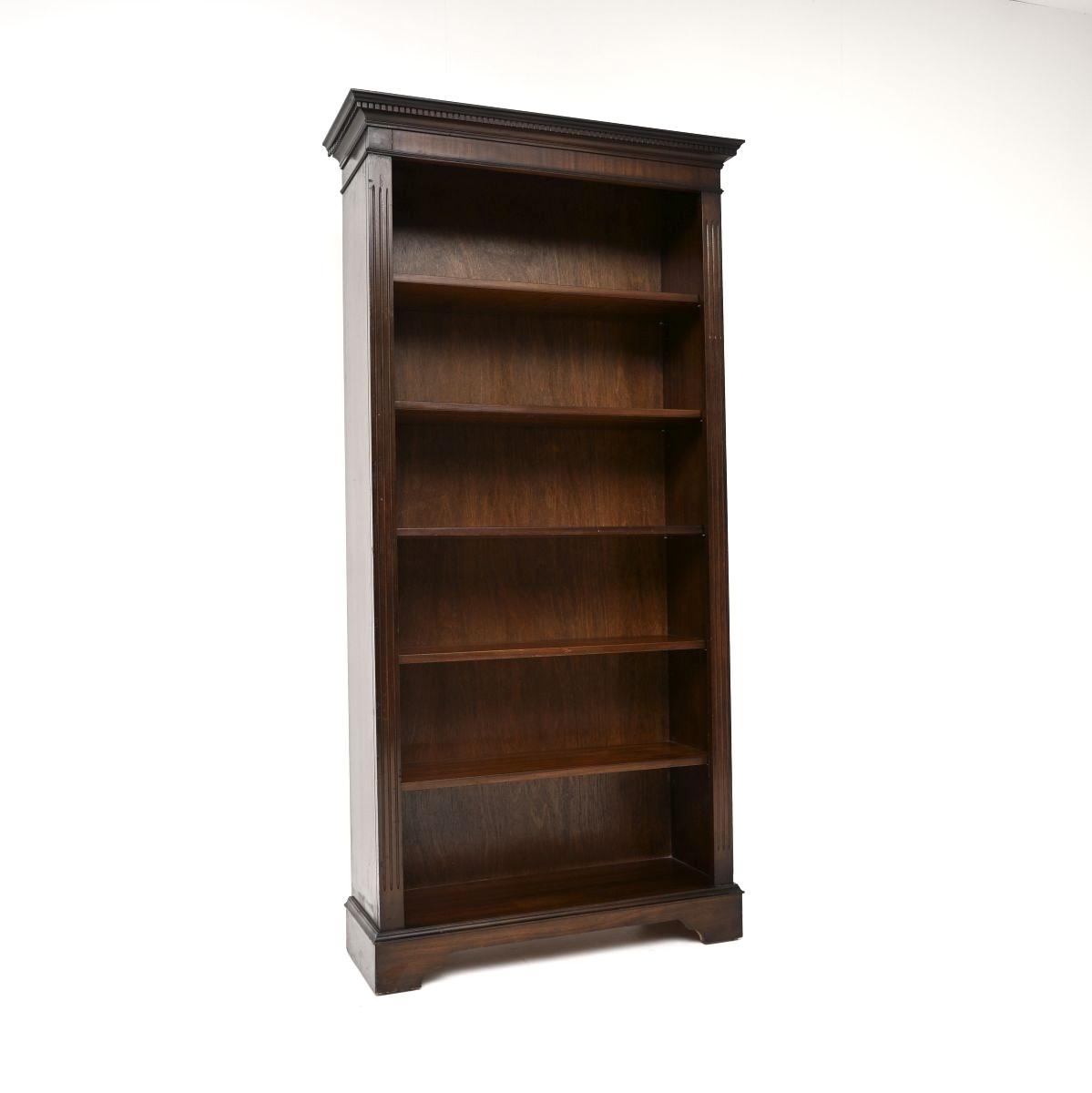 Antique Georgian Style Mahogany Open Bookcase (1 of 7) Antique Georgian Style Mahogany Open Bookcase (1 of 7)