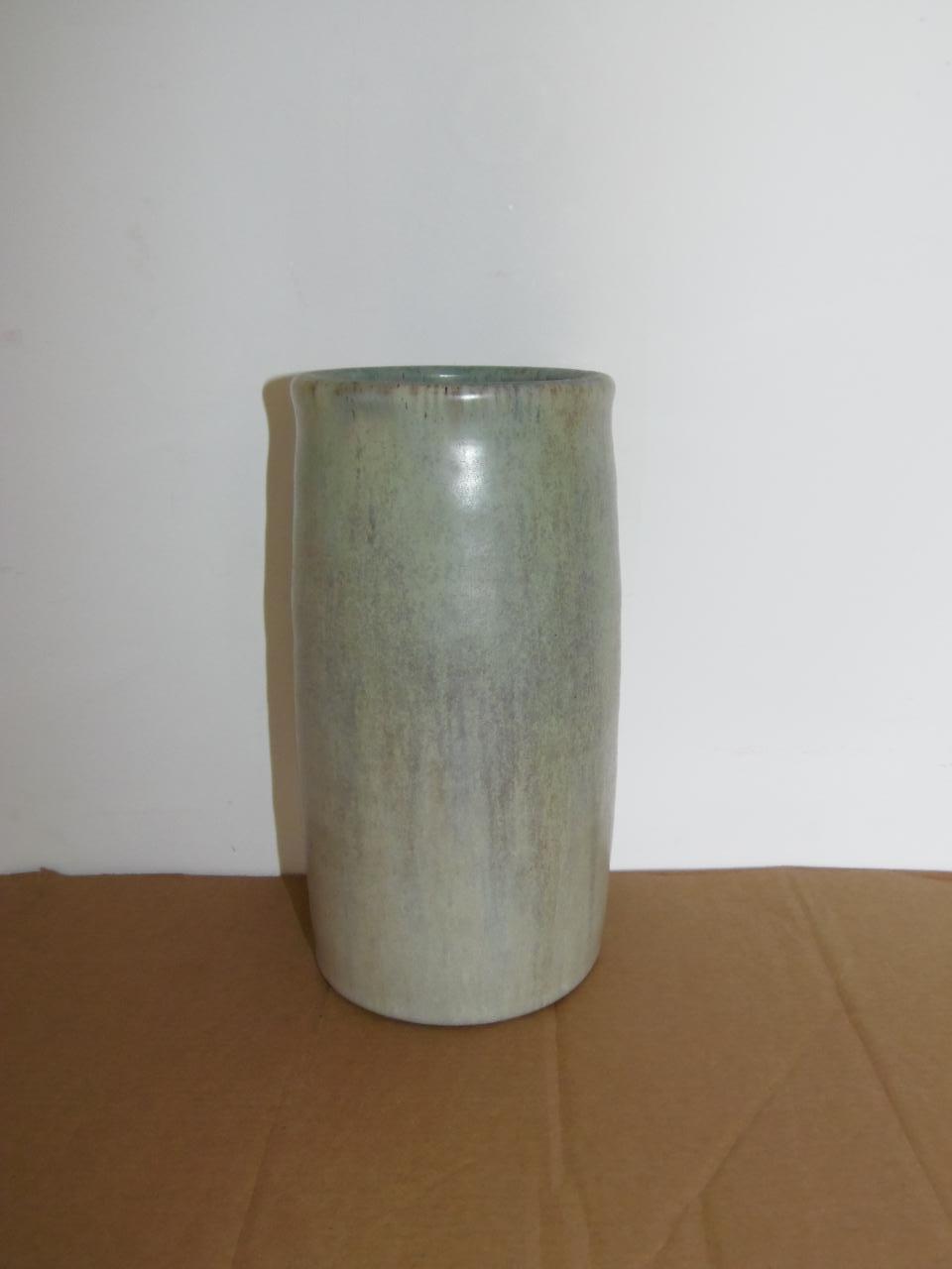 Upchurch Pottery Cylindrical Vase (1 of 11)