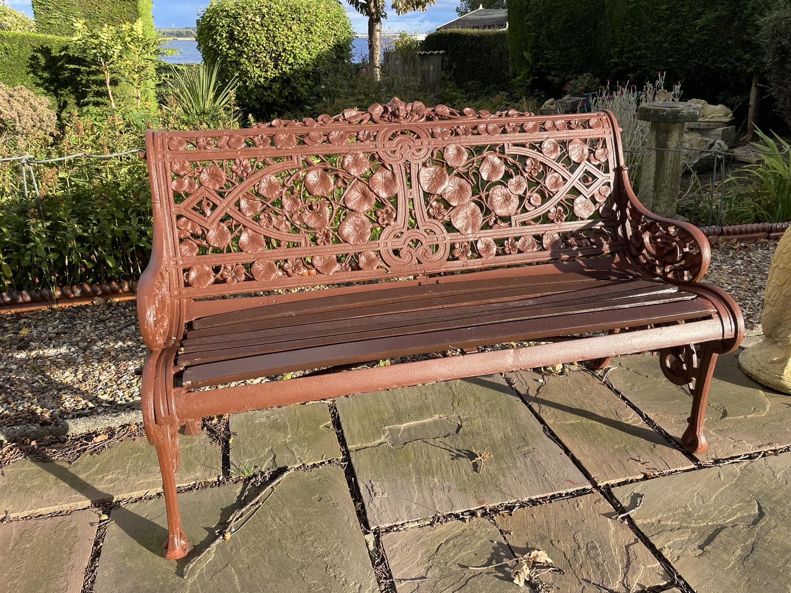 Coalbrookdale Antique Nasturtion Cast Iron Bench (1 of 6)