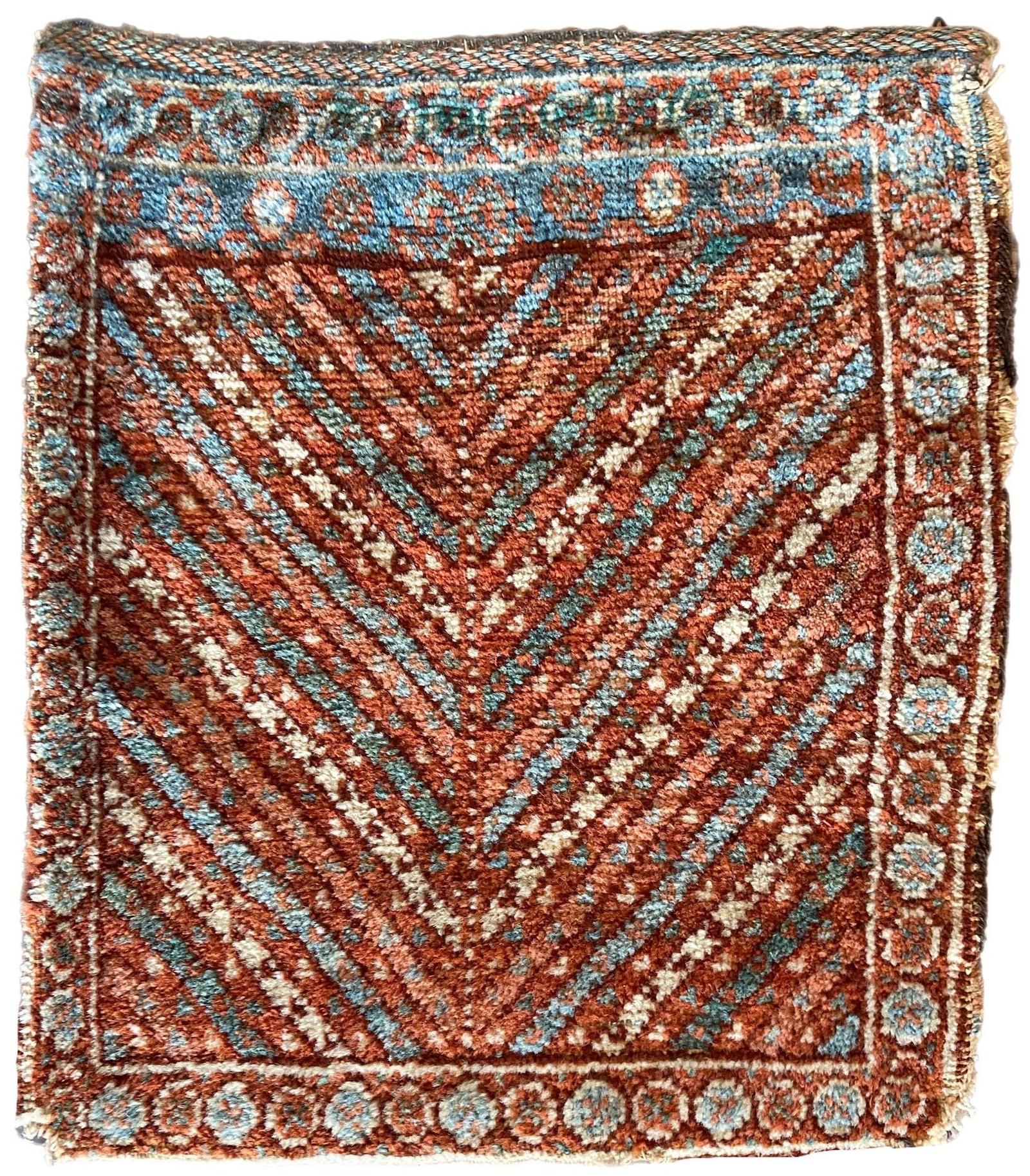 Antique Kurdish Chanteh 0.39m x 0.34m (1 of 8)
