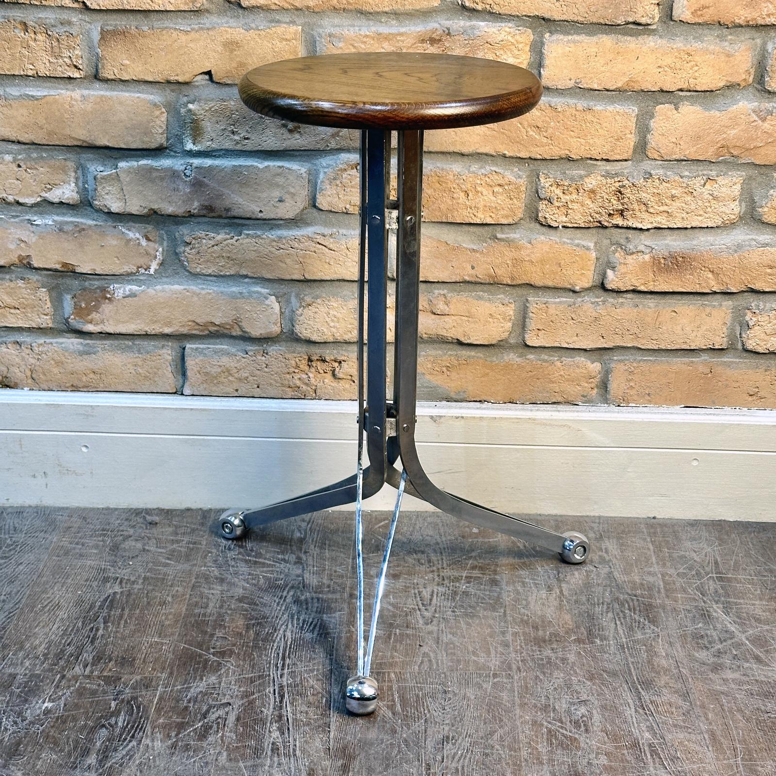 Rubery Owen Blade Stool (1 of 3)