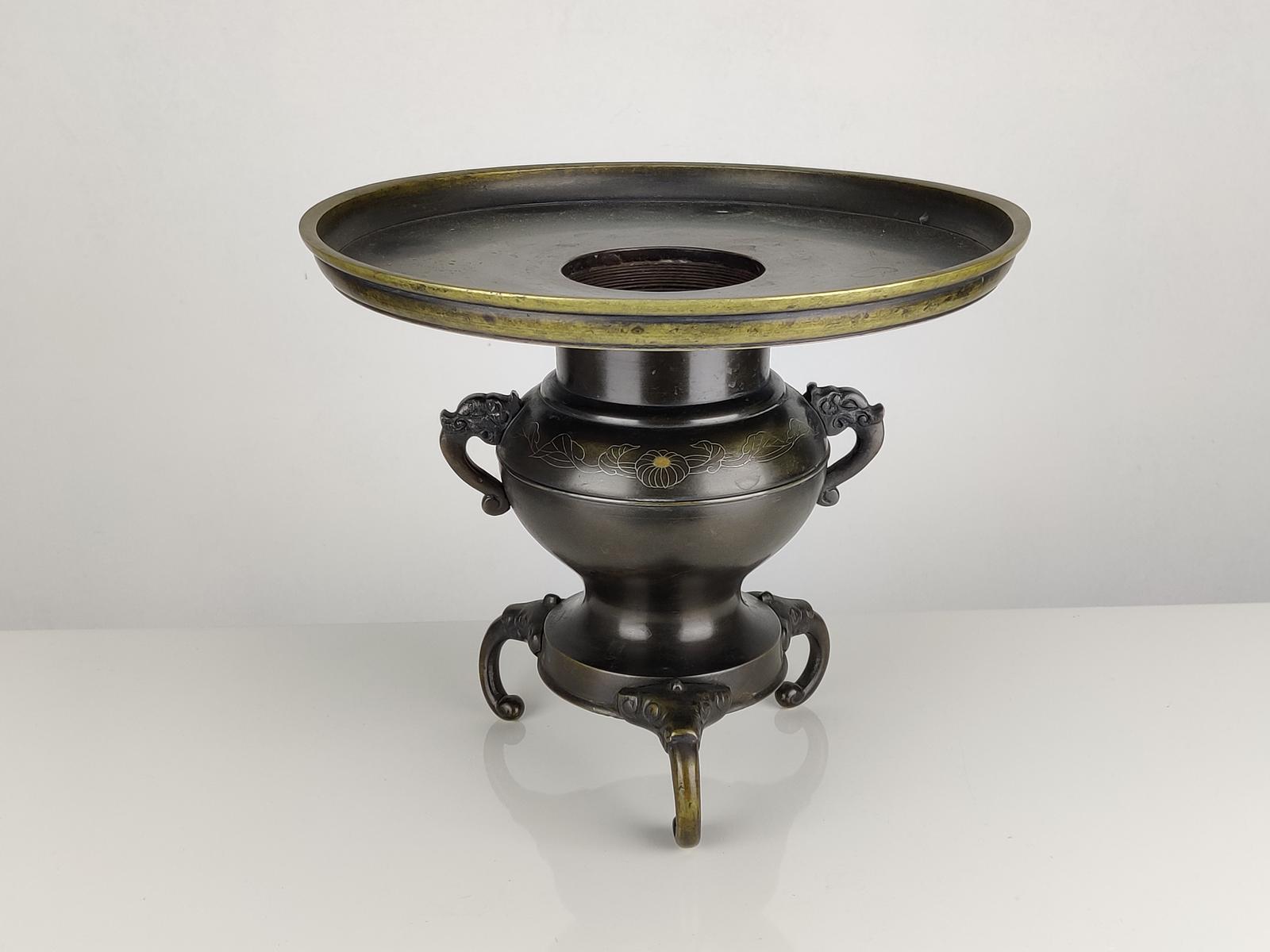 Japanese Bronze Ikebana Vase (1 of 10)