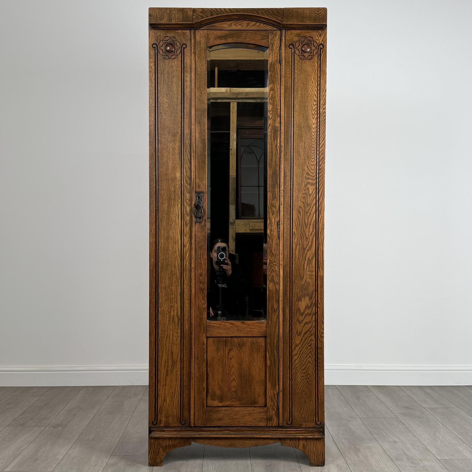 Antique 20th Century Art Nouveau Style Oak Wardrobe (1 of 9) Antique 20th Century Art Nouveau Style Oak Wardrobe (1 of 9)