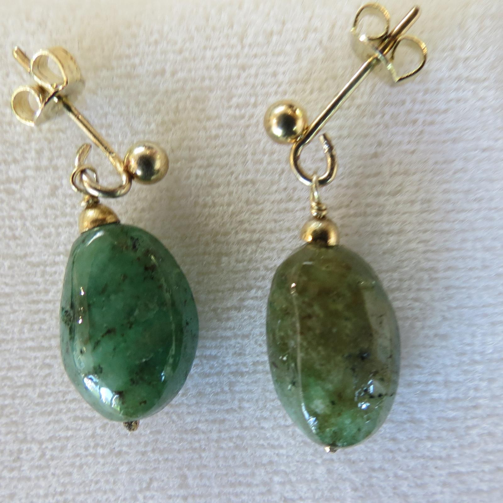 Gold Emerald Drop Earrings (1 of 5) Gold Emerald Drop Earrings (1 of 5)