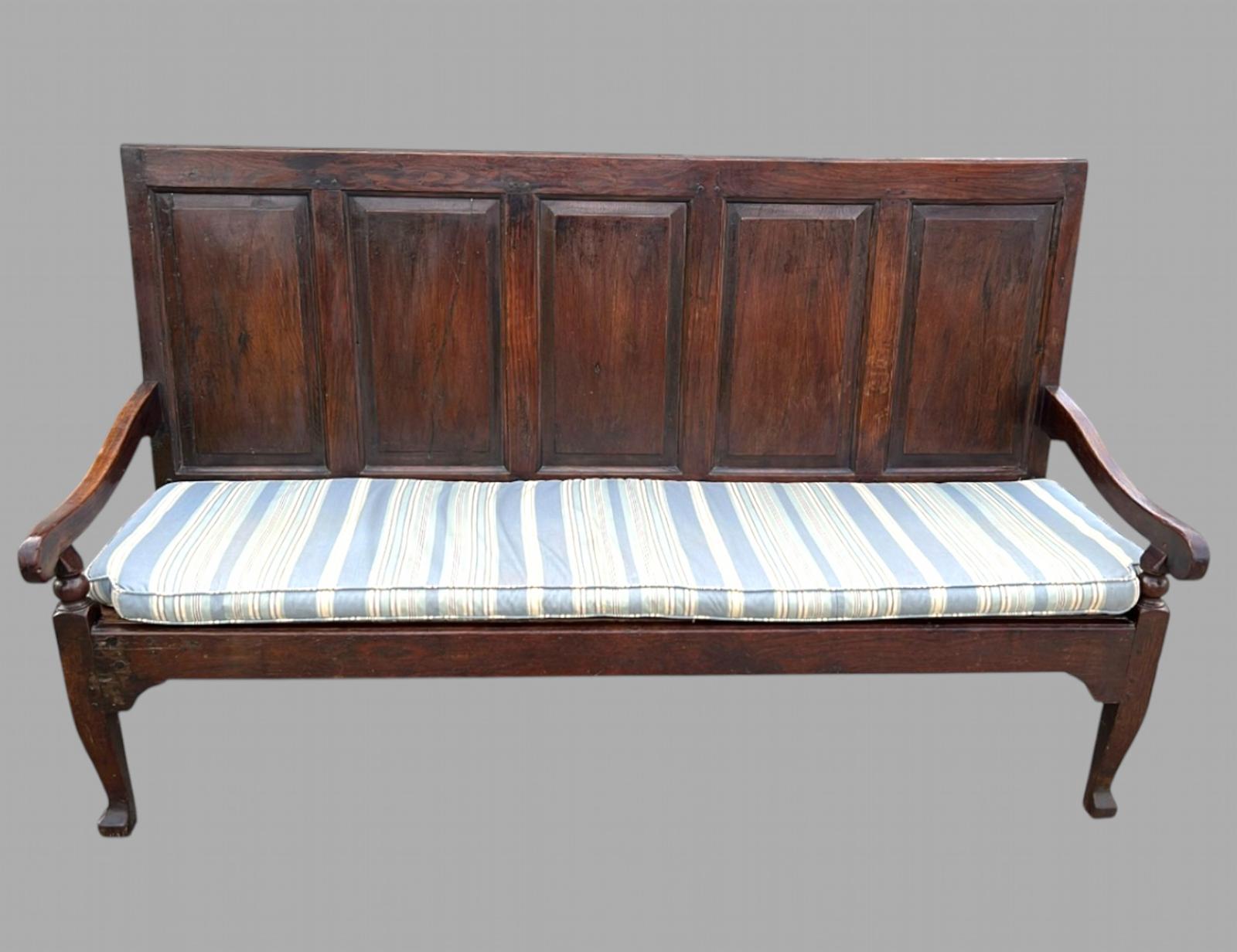 An C18th Georgian Five-Panelled Oak Settle (1 of 10)