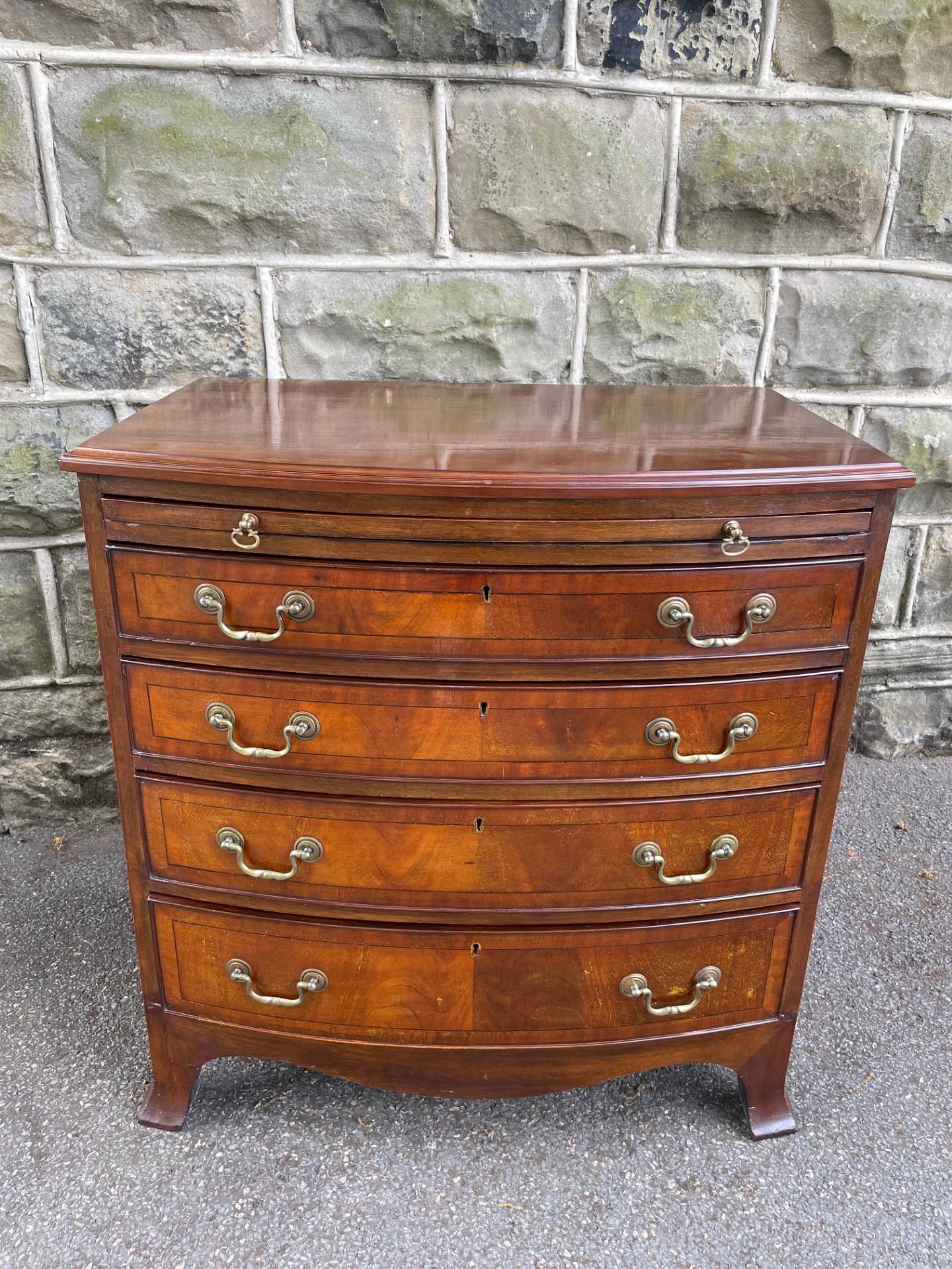 Quality Antique Mahogany Chest Of Drawers (1 of 13)