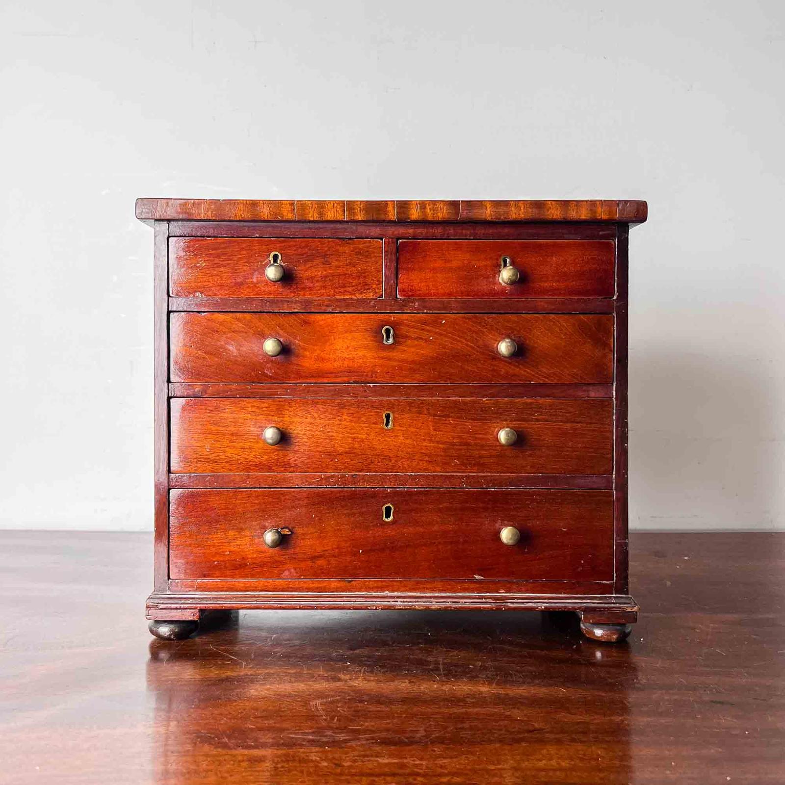 Antique Mahogany Miniature Chest of Drawers (1 of 15) Antique Mahogany Miniature Chest of Drawers (1 of 15)
