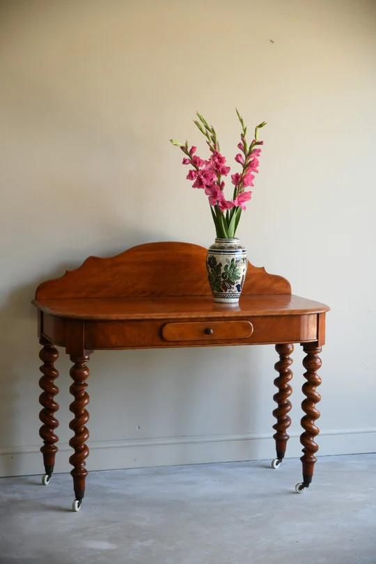 Victorian Side Table (1 of 11) Victorian Side Table (1 of 11)