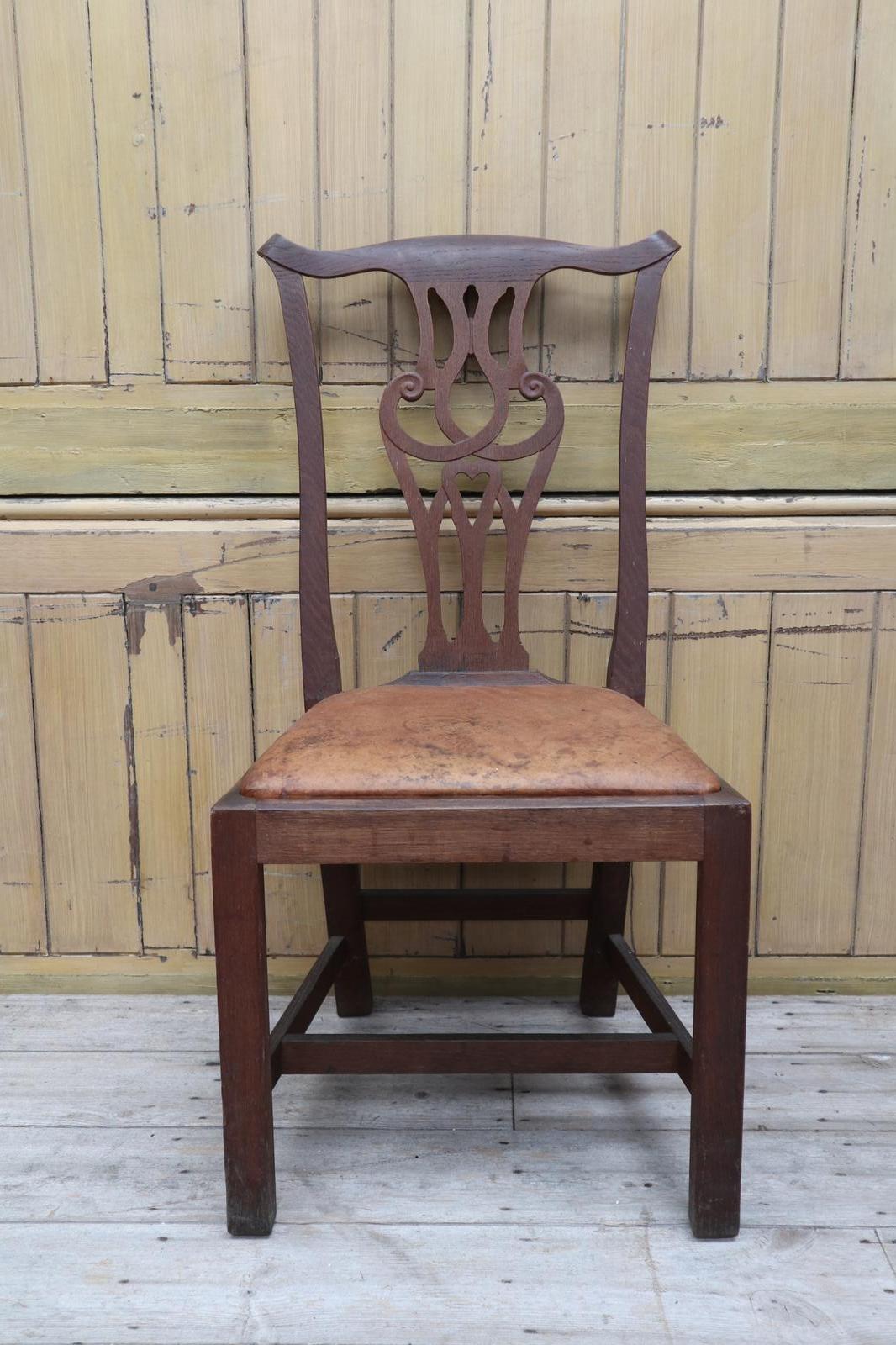 Scottish Vernacular, Set of 4 Wheelers of Arncroach, East Neuk of Fife Oak Side Chairs c.1913 (1 of 37)