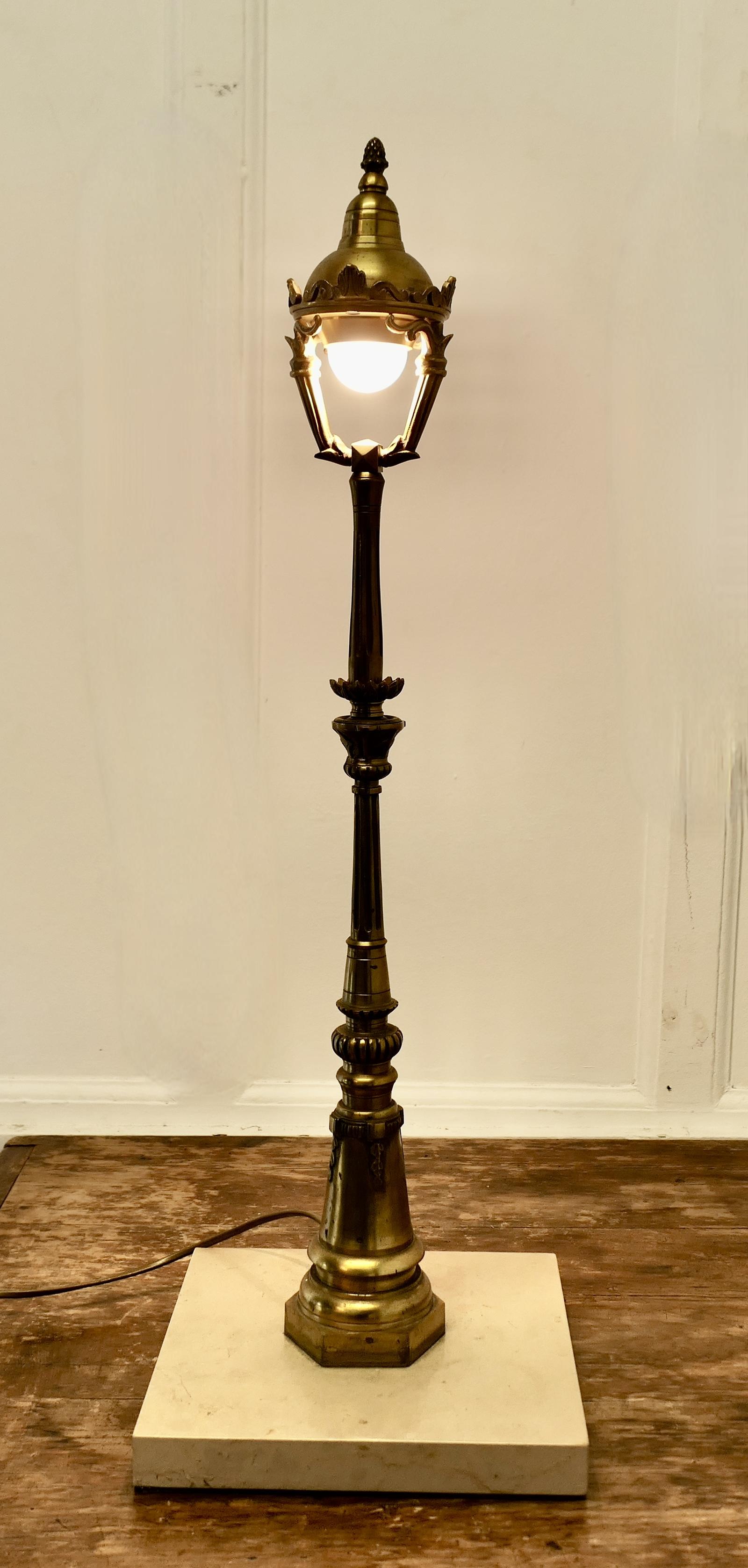 Superb French Table Lamp Modelled on Paris Street Lamp (1 of 8)