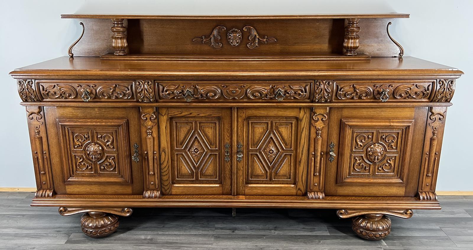 Sideboard Vintage Flemish  Carved Buffet 3 Keys (1 of 17)