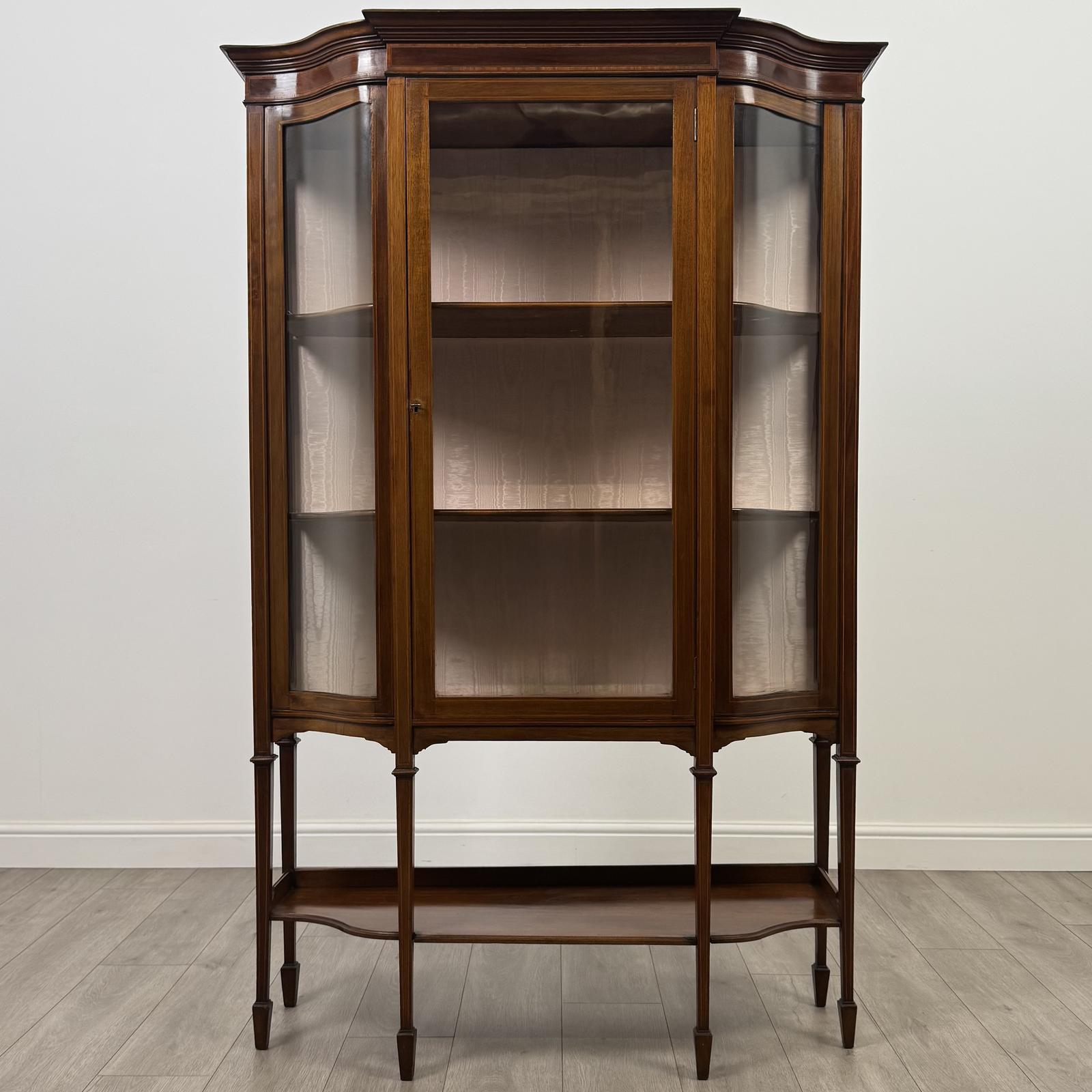Antique 20th Century Fine Quality Mahogany Display Cabinet (1 of 9)