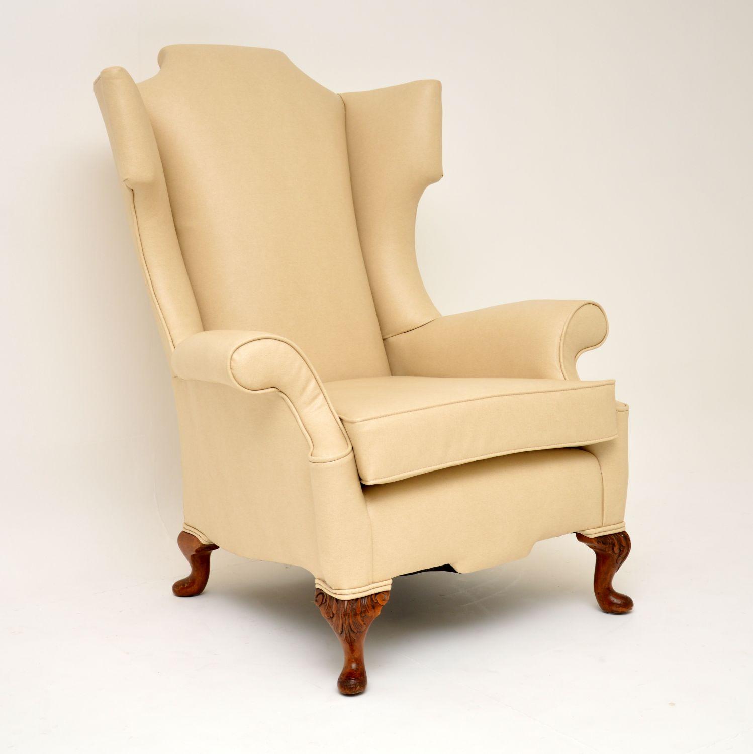 Antique Chippendale Style Wing Back Armchair (1 of 9) Antique Chippendale Style Wing Back Armchair (1 of 9)