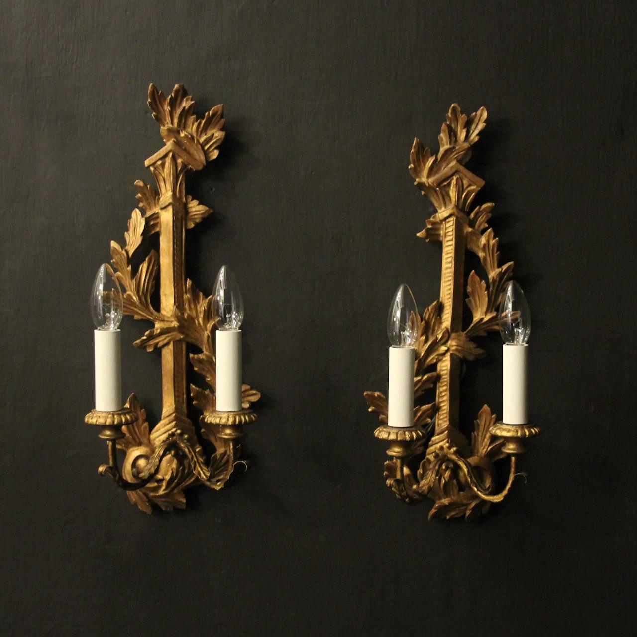 French Pair Of Giltwood Antique Wall Lights (1 of 10) French Pair Of Giltwood Antique Wall Lights (1 of 10)
