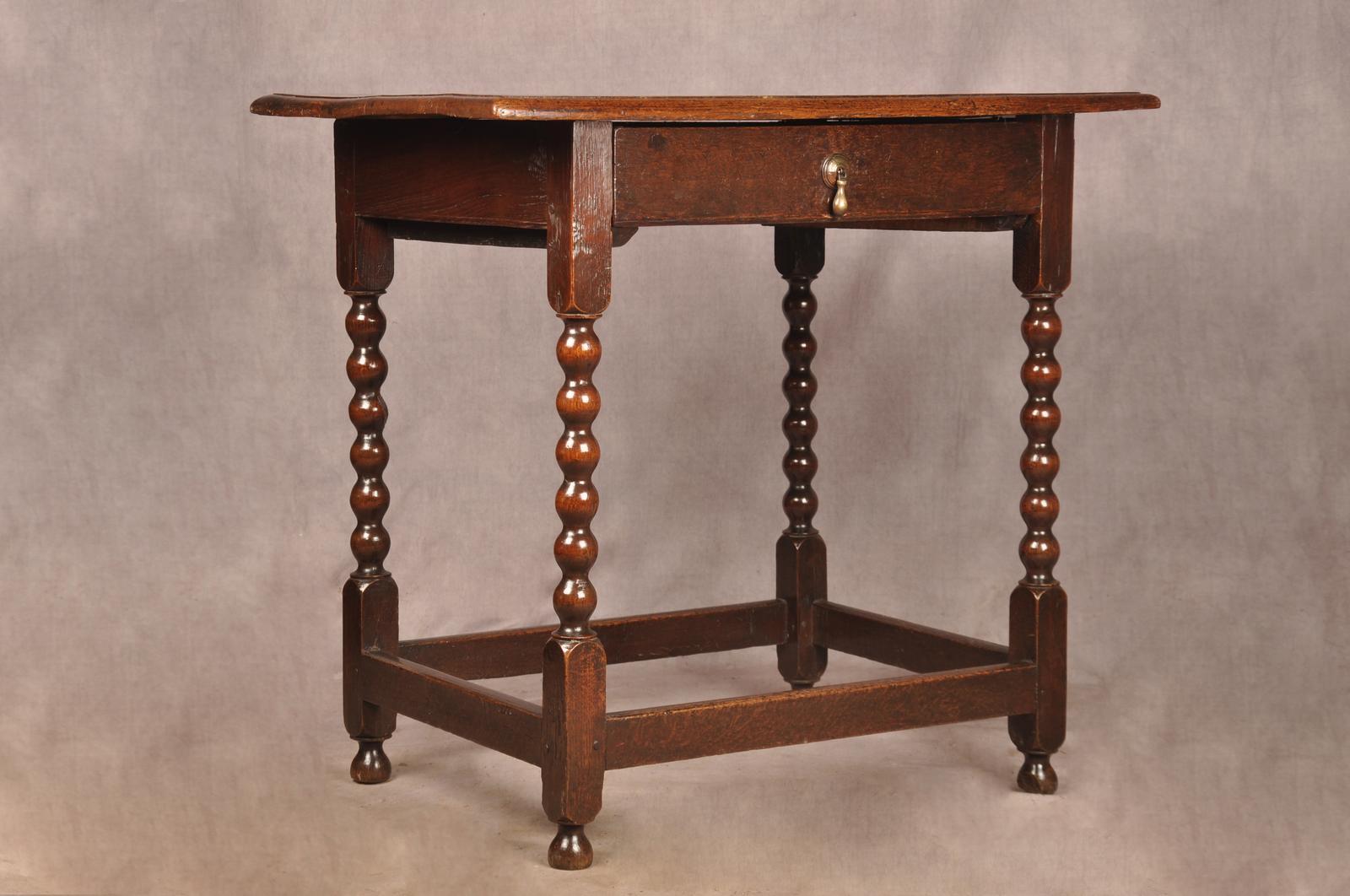 17th Century Oak Bobbin Turned Side Table (1 of 11)