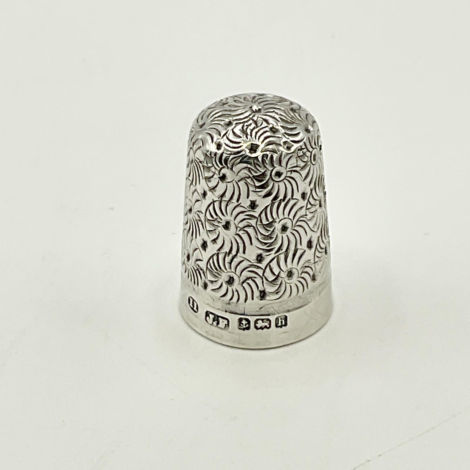 Antique Sterling Silver Sewing Thimble (1 of 9)