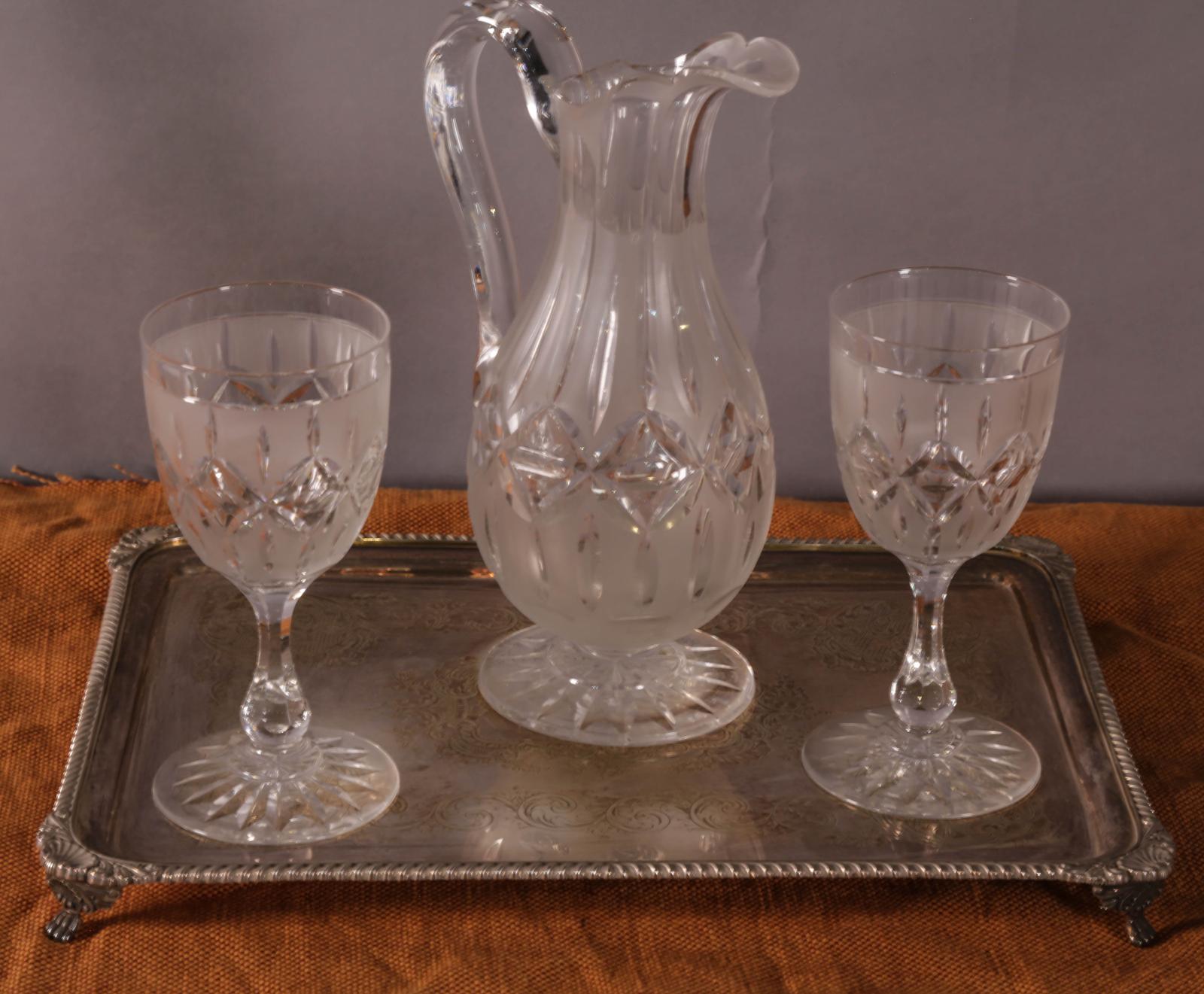 Glass Water Jug & 2 Matching Glasses c.1840 (1 of 4) Glass Water Jug & 2 Matching Glasses c.1840 (1 of 4)