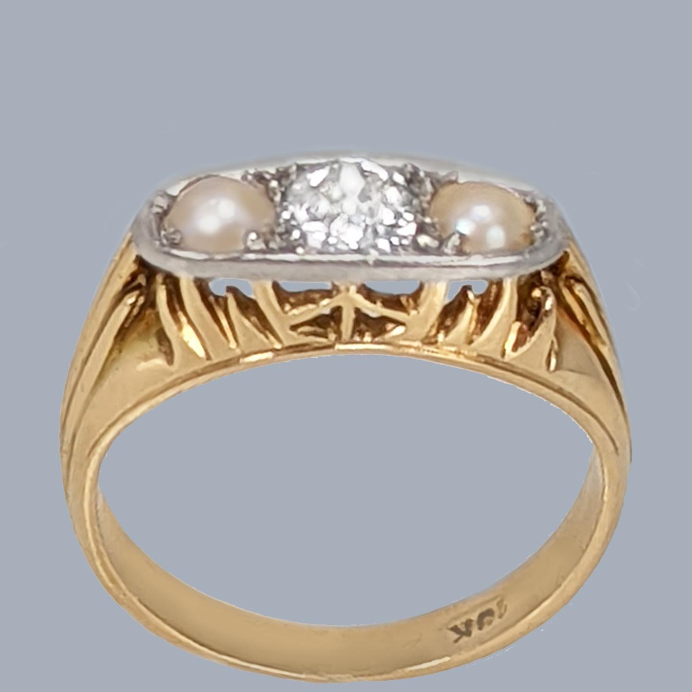 Antique Edwardian Pearl & Old Cut Diamond Trilogy Ring 18ct Gold c.1910 (1 of 12)