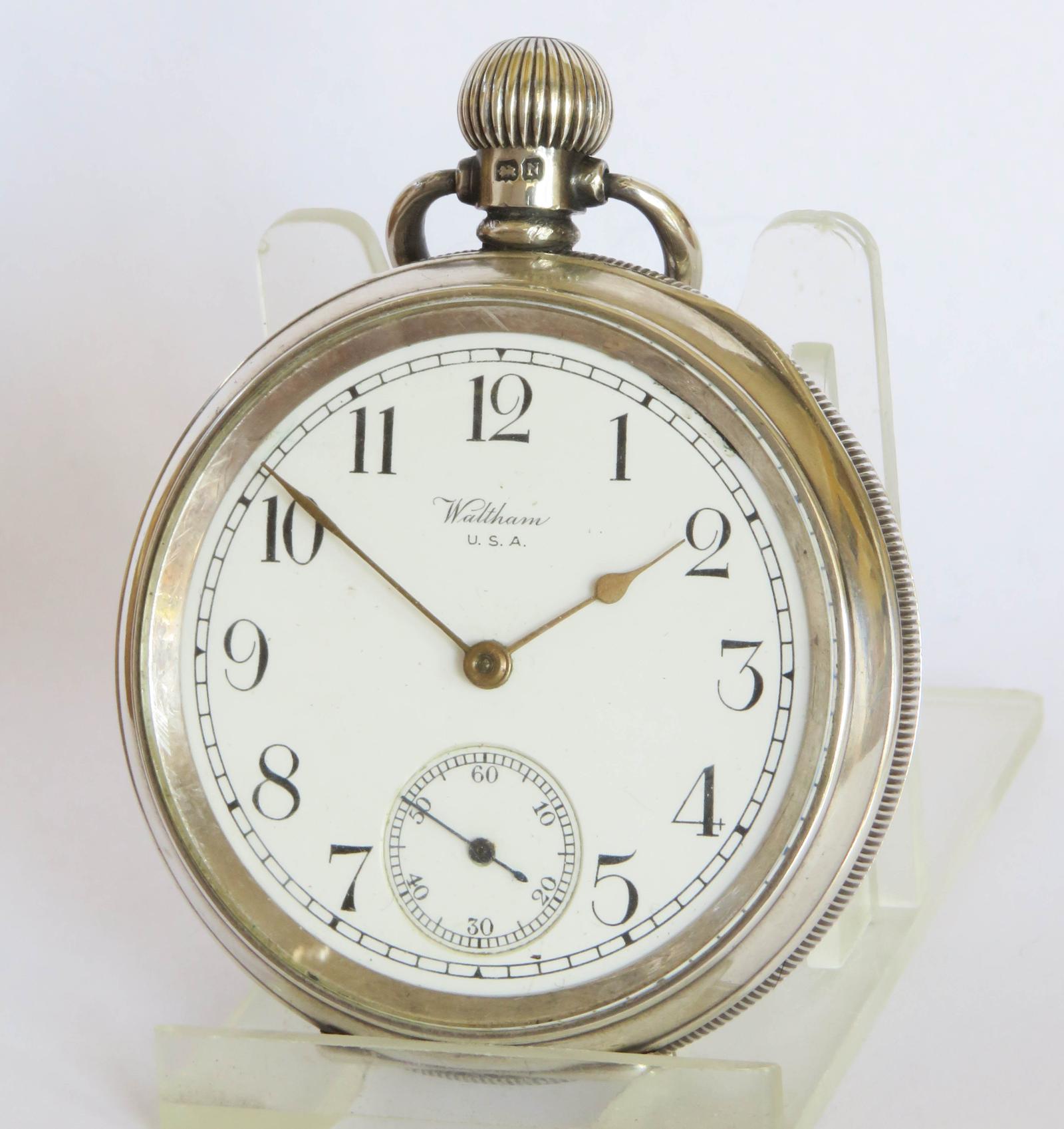 Pocket Watch: Silver Waltham Traveler Pocket Watch 1929 (1 of 5)