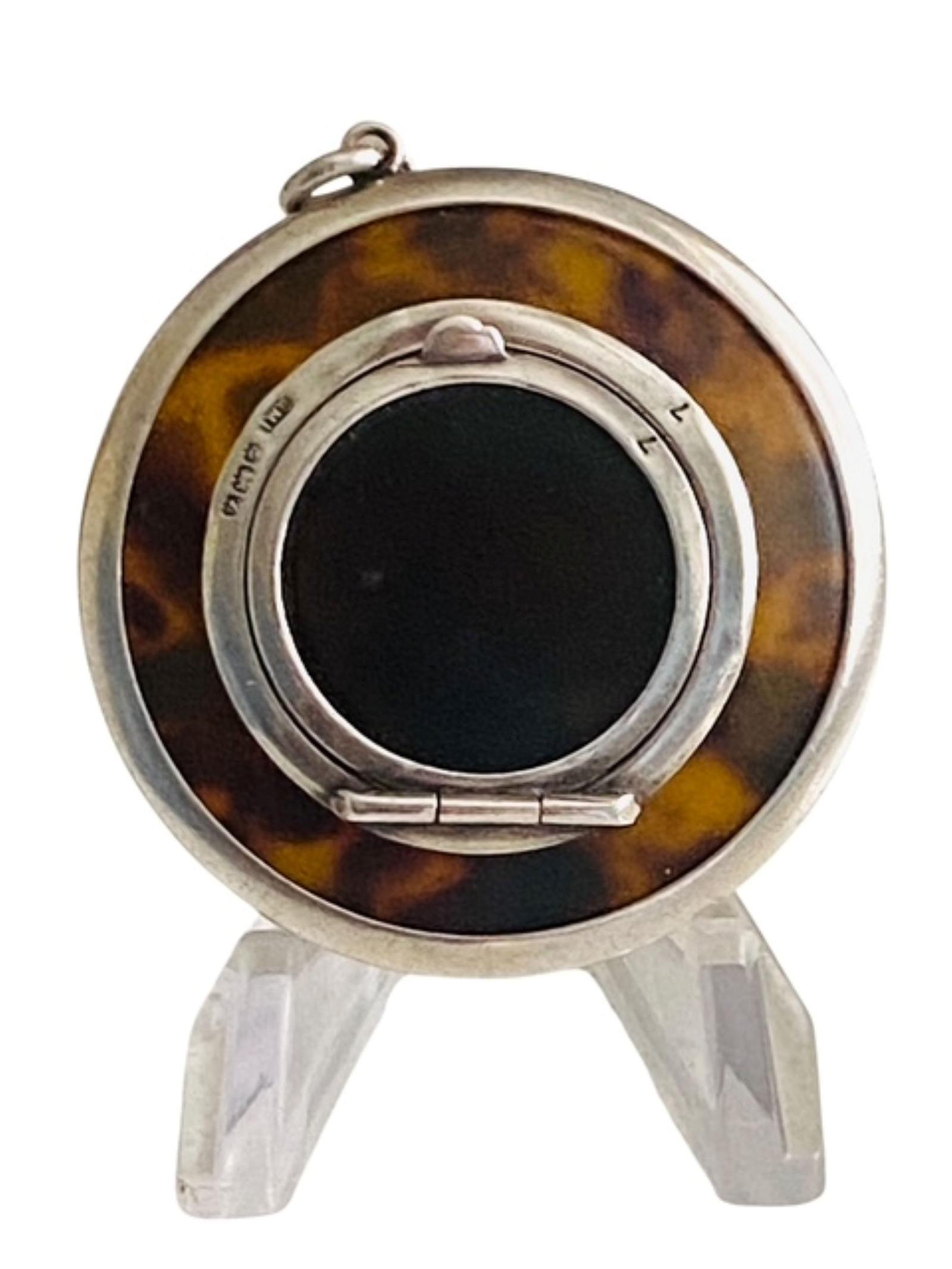 Antique Pendant Powder Compact Faux TTS & Sterling Silver Birmingham 1924 (1 of 7) Antique Pendant Powder Compact Faux TTS & Sterling Silver Birmingham 1924 (1 of 7)