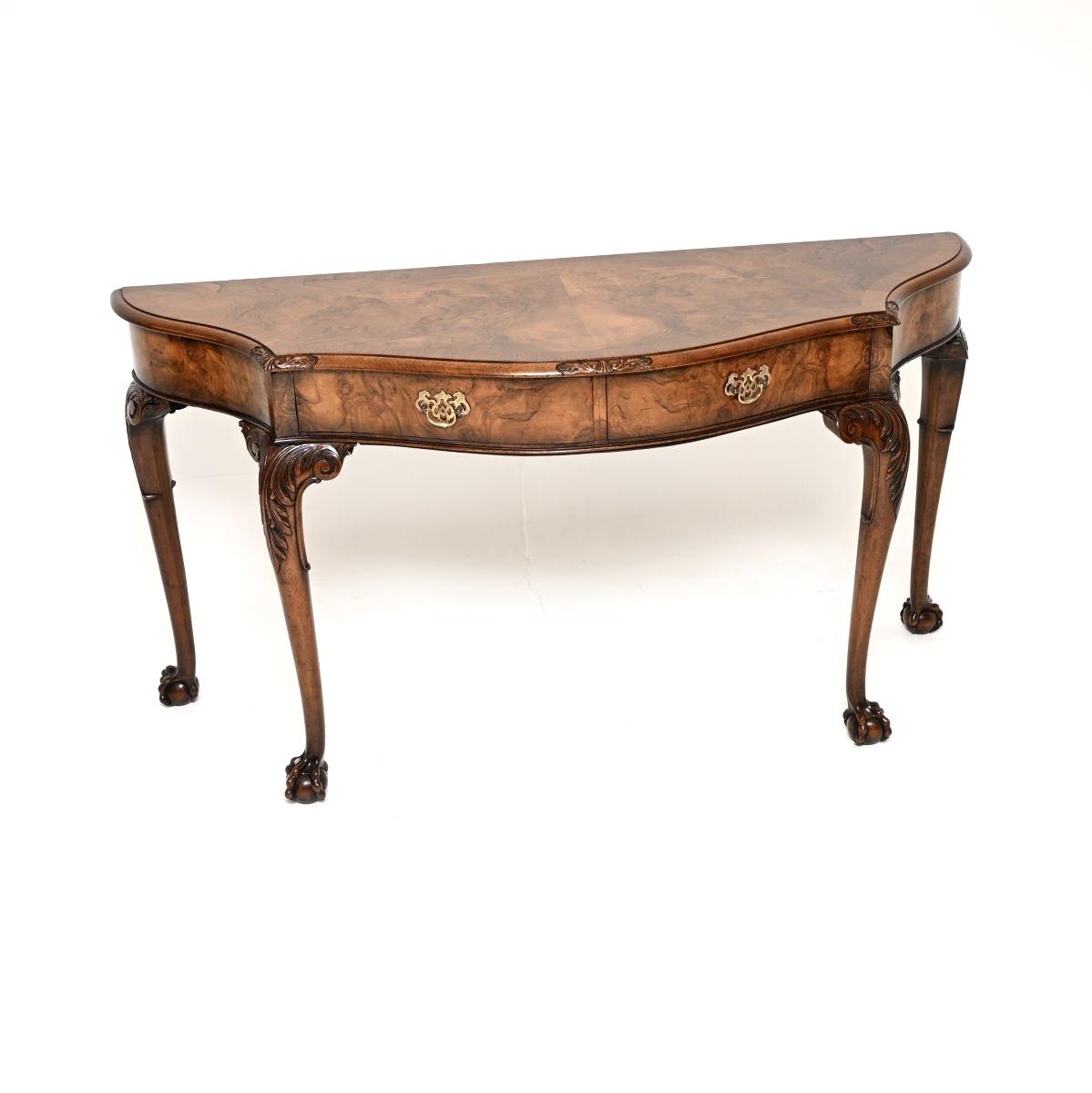 Large Antique Queen Anne Style Figured Walnut Console Table (1 of 10) Large Antique Queen Anne Style Figured Walnut Console Table (1 of 10)