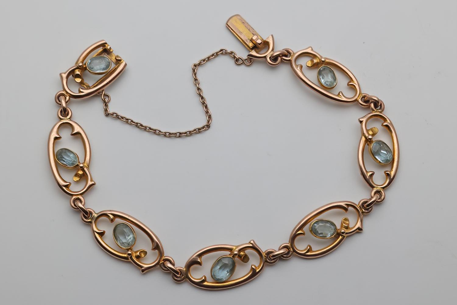 Early 20th Century Aquamarine and Gold Bracelet (1 of 4)