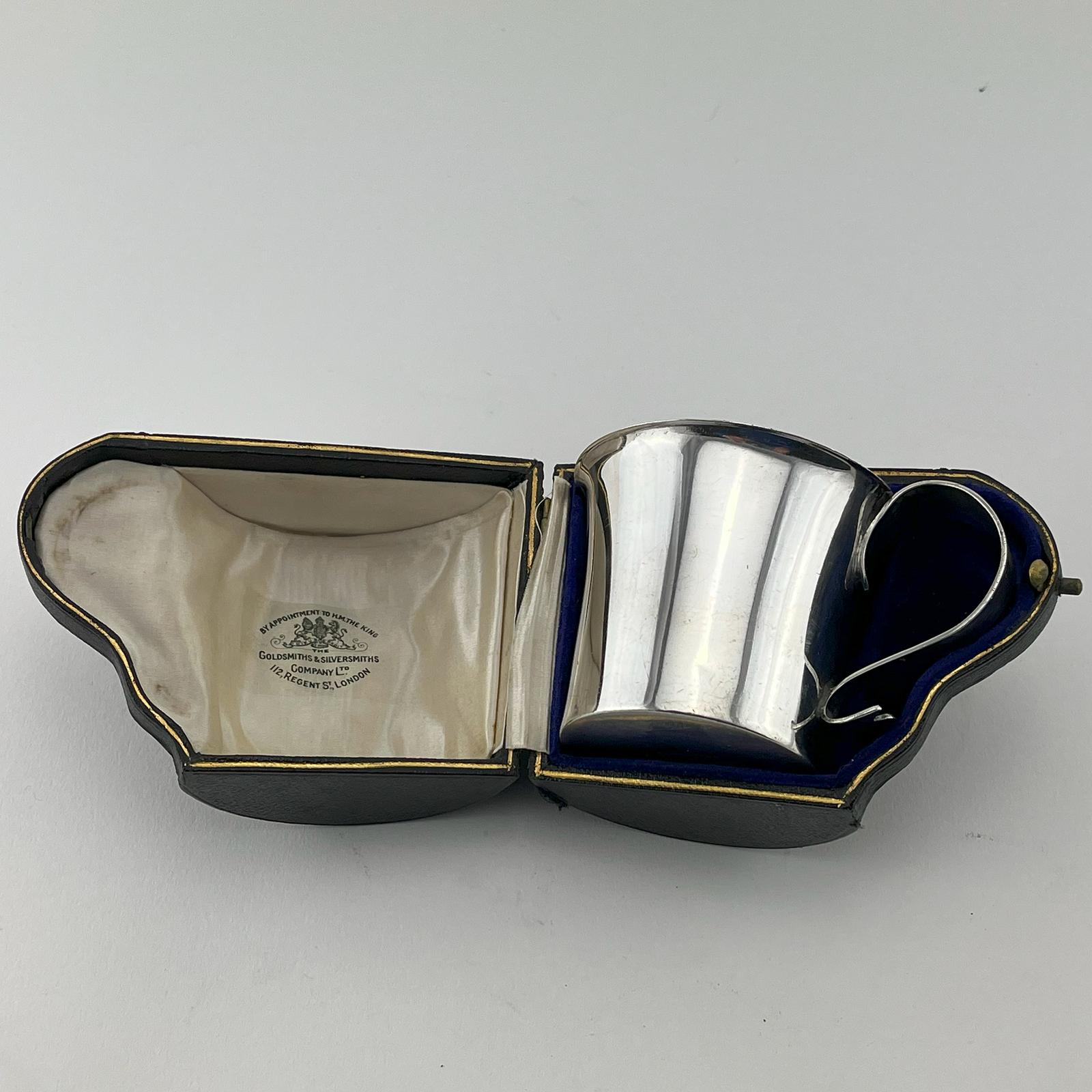 Boxed James II Style Sterling Britannia Standard Silver Christening Mug (1 of 5) Boxed James II Style Sterling Britannia Standard Silver Christening Mug (1 of 5)