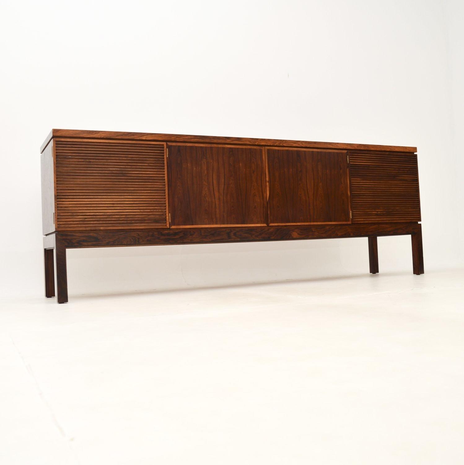Vintage Rosewood Sideboard by Robert Heritage for Archie Shine (1 of 12) Vintage Rosewood Sideboard by Robert Heritage for Archie Shine (1 of 12)