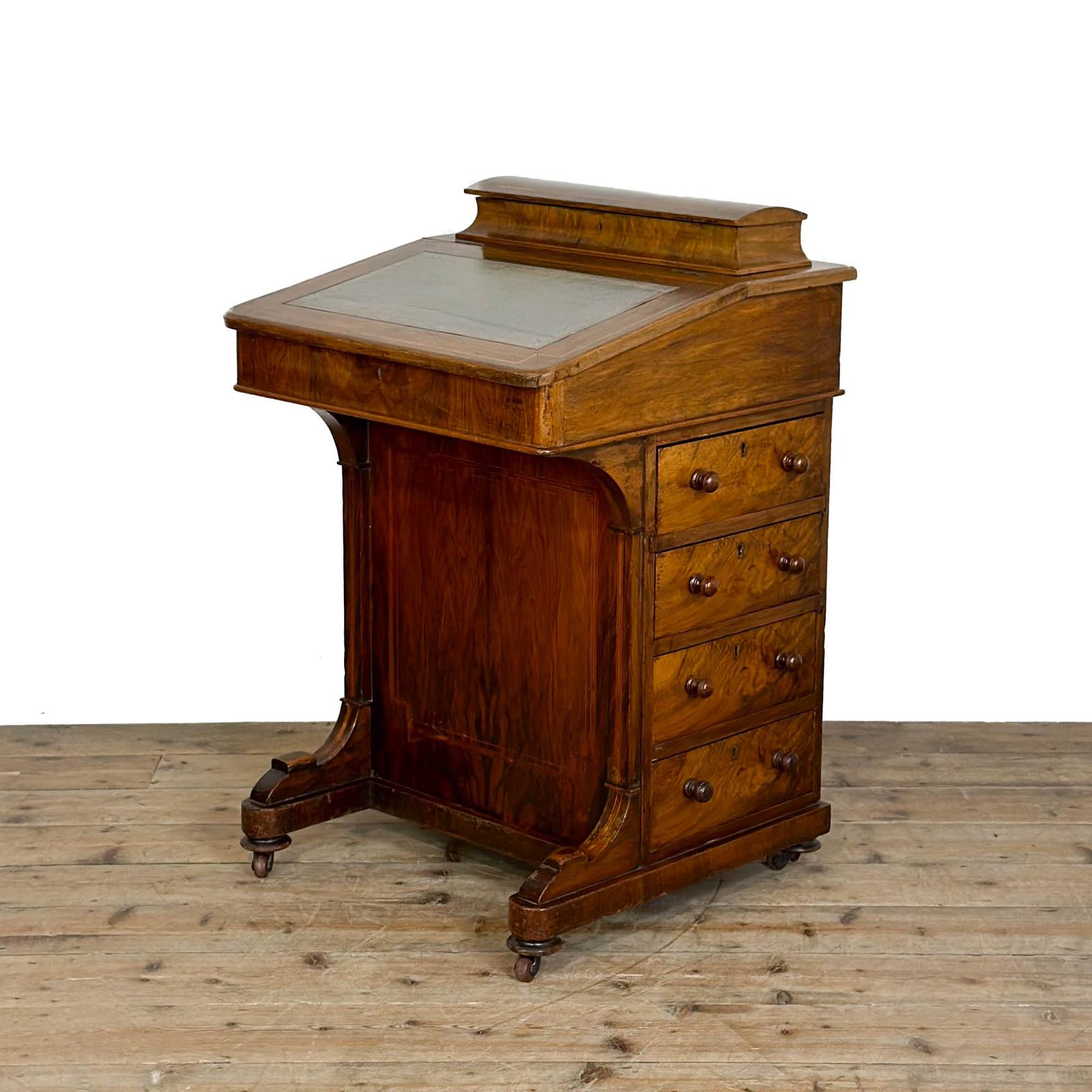 Walnut Desks - main image